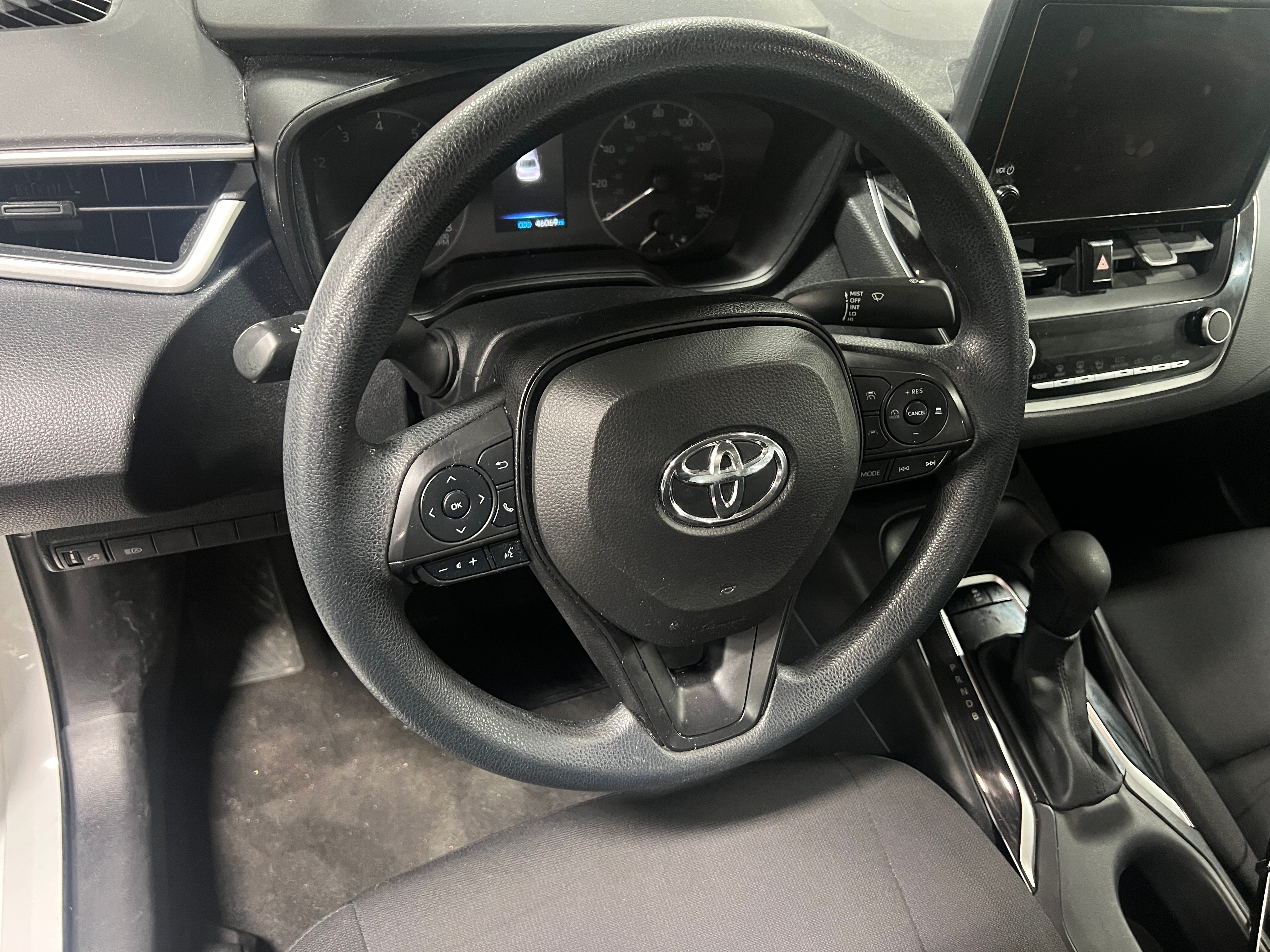 2023 Toyota Corolla LE 5