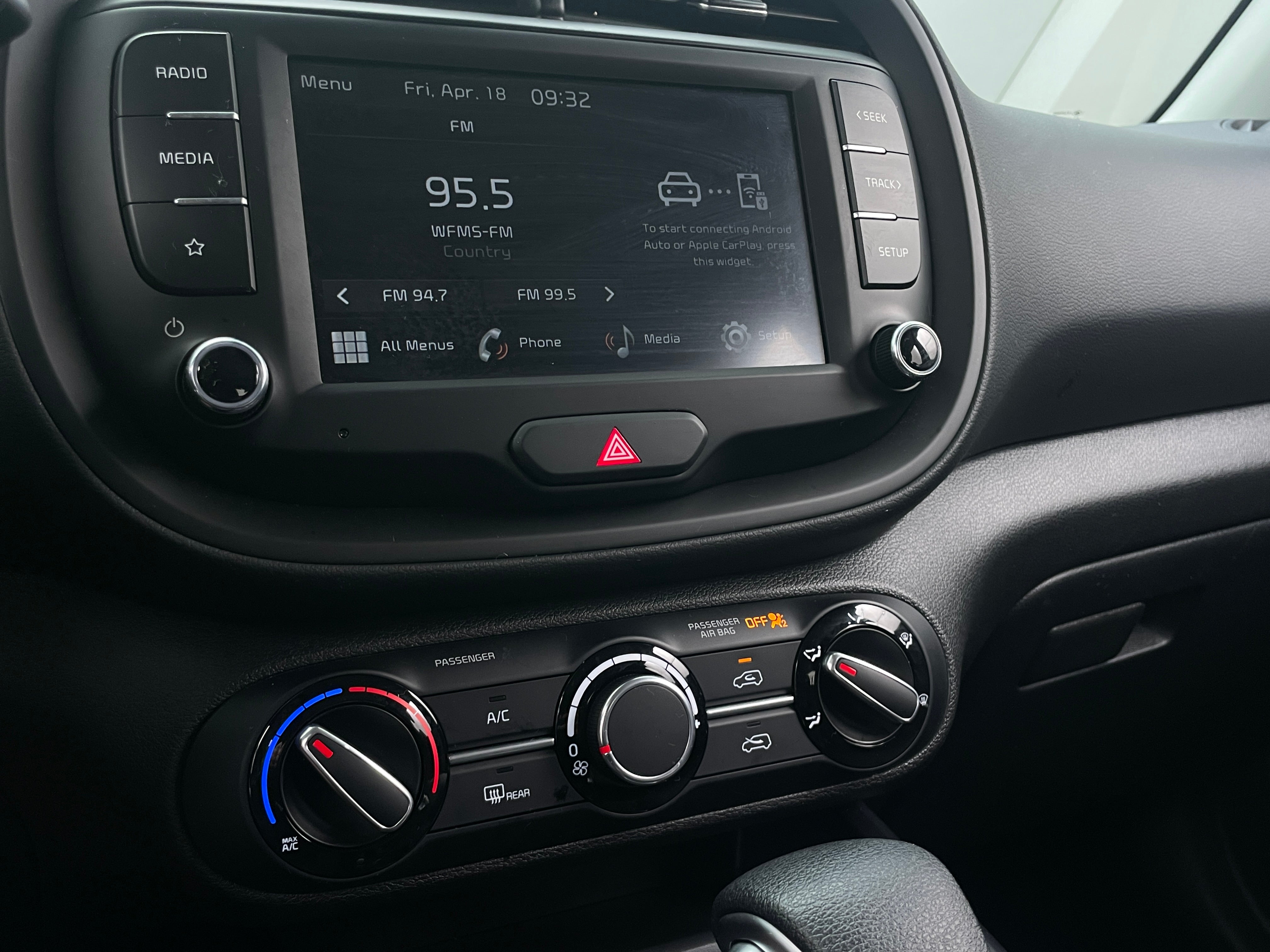 2024 Kia Soul LX 4