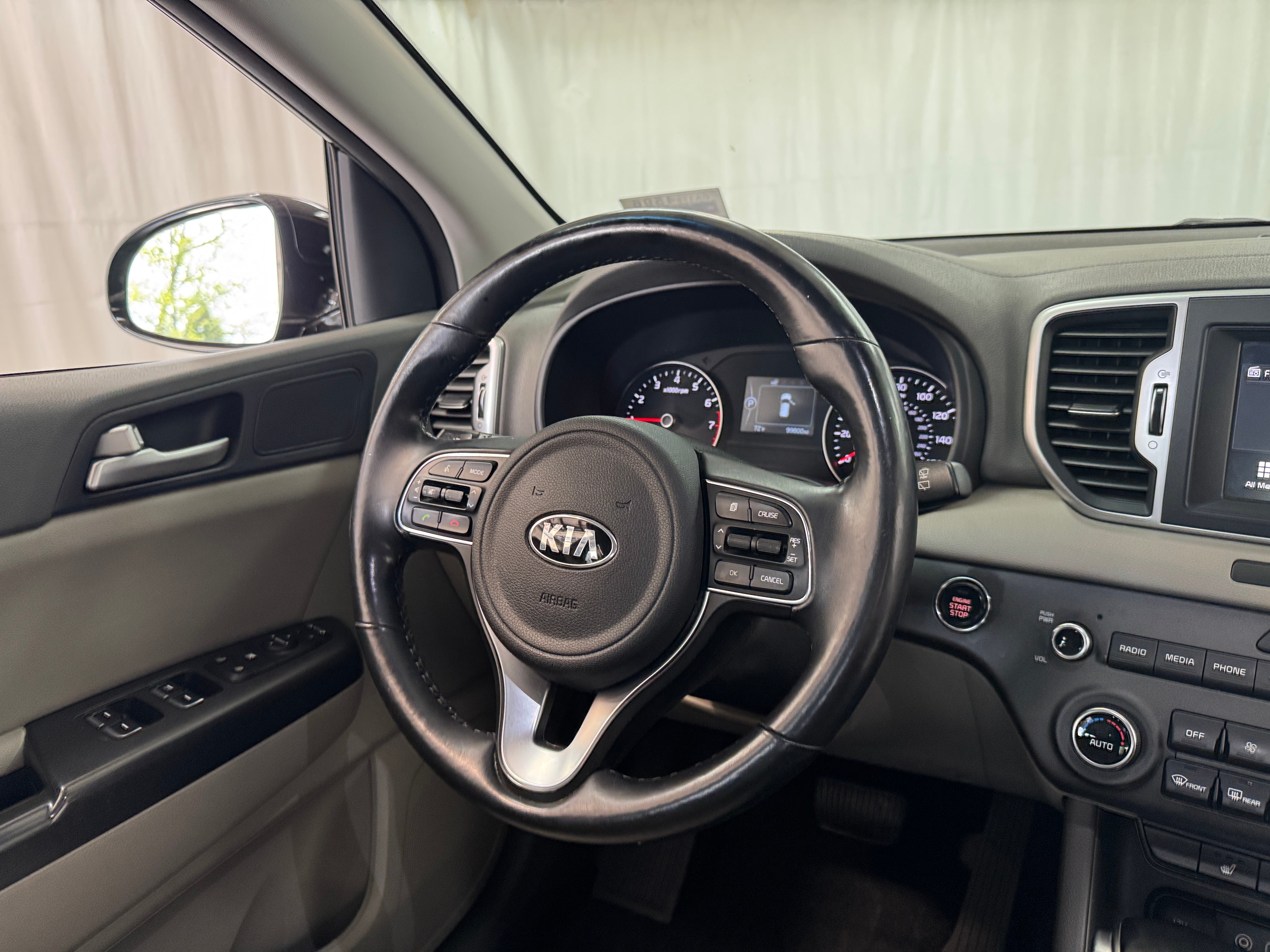 2017 Kia Sportage EX 4