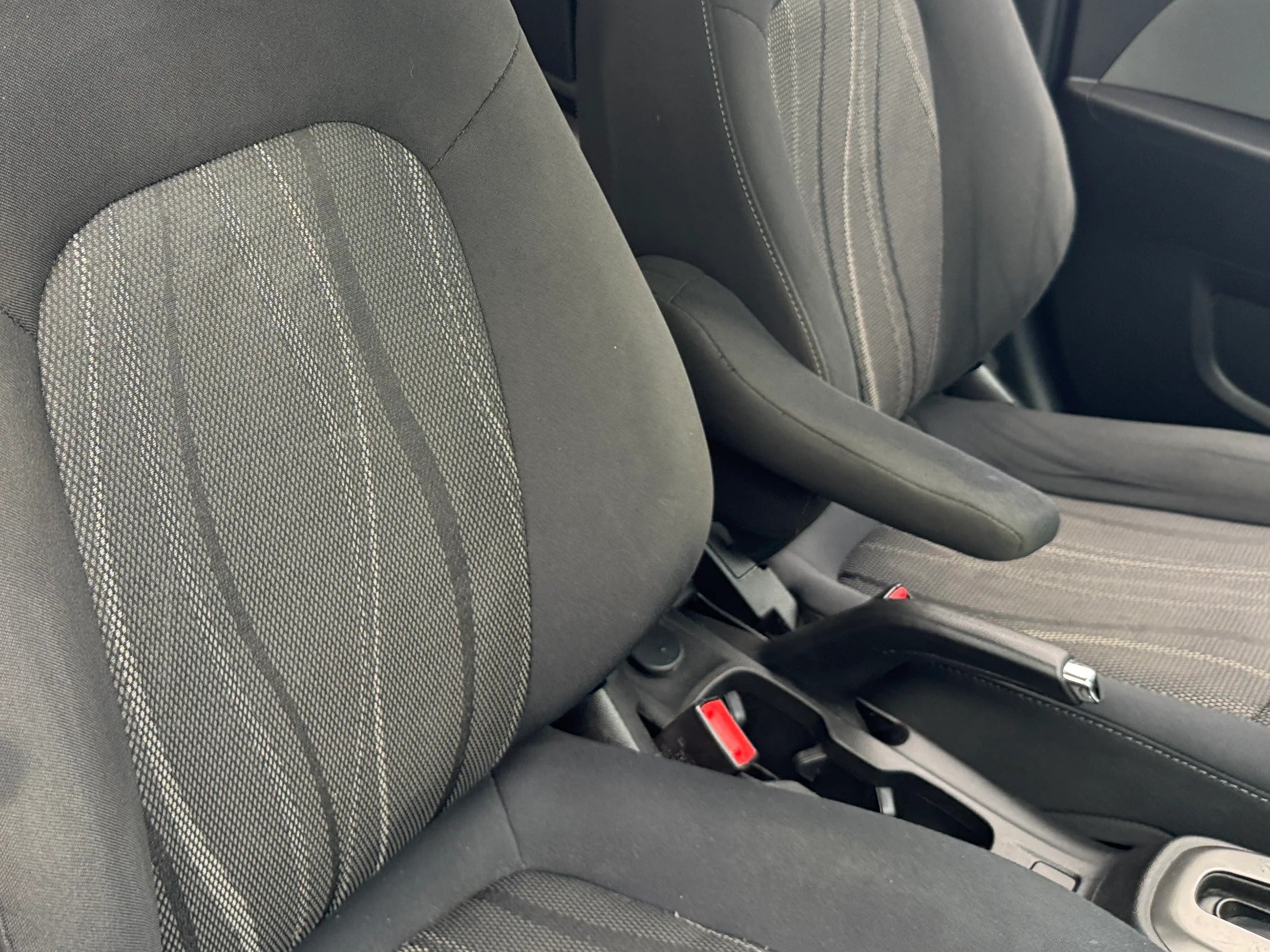 2017 Chevrolet Sonic LT 2