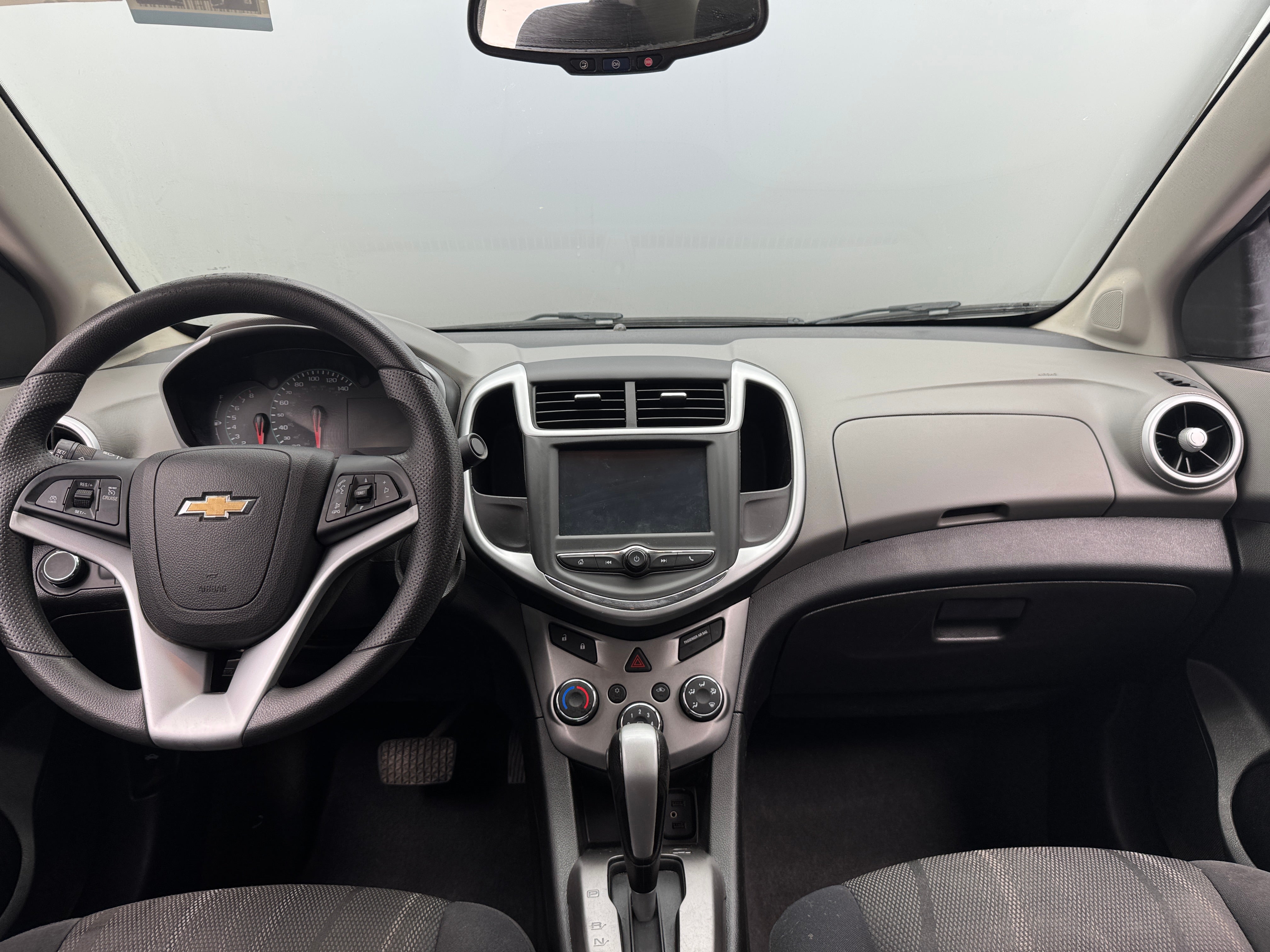 2017 Chevrolet Sonic LT 3