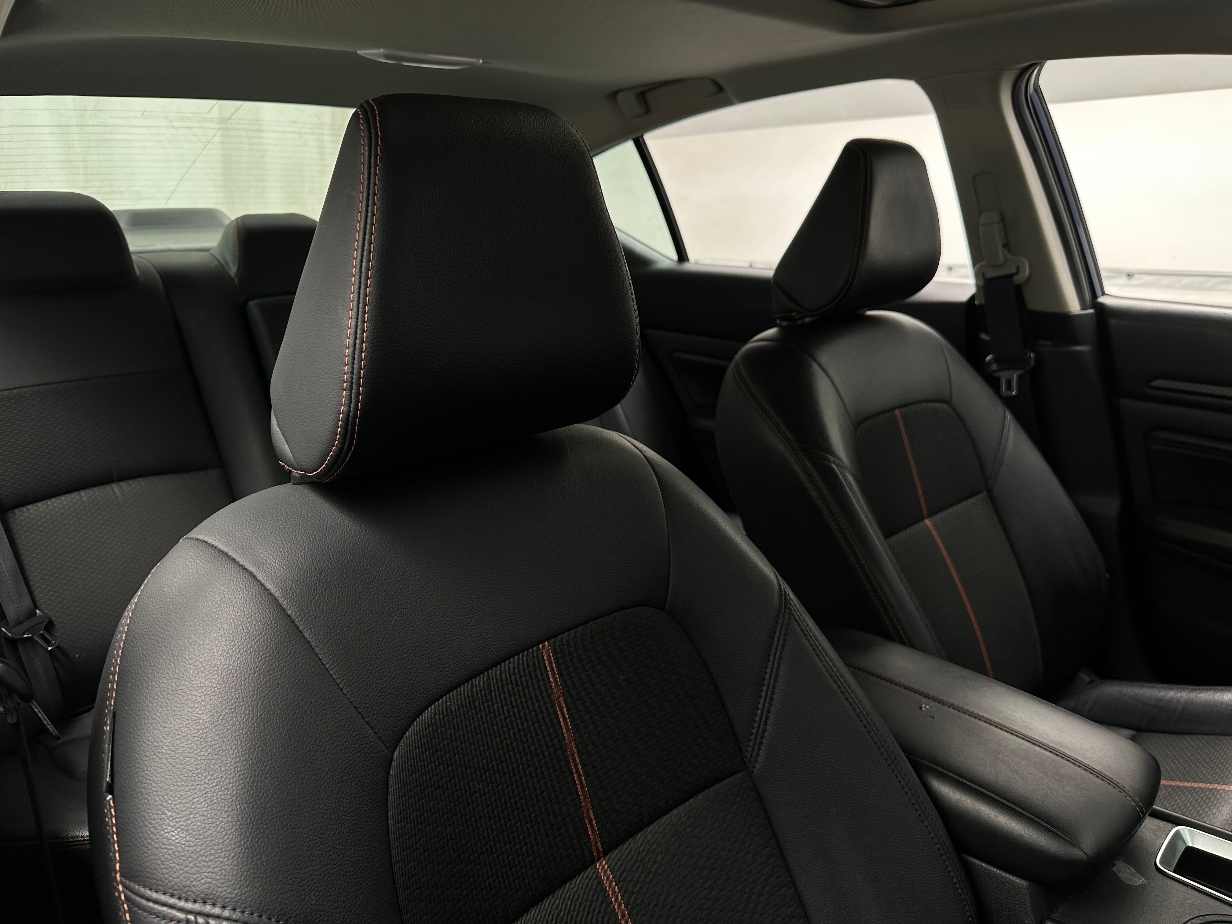 2021 Nissan Altima SR 2