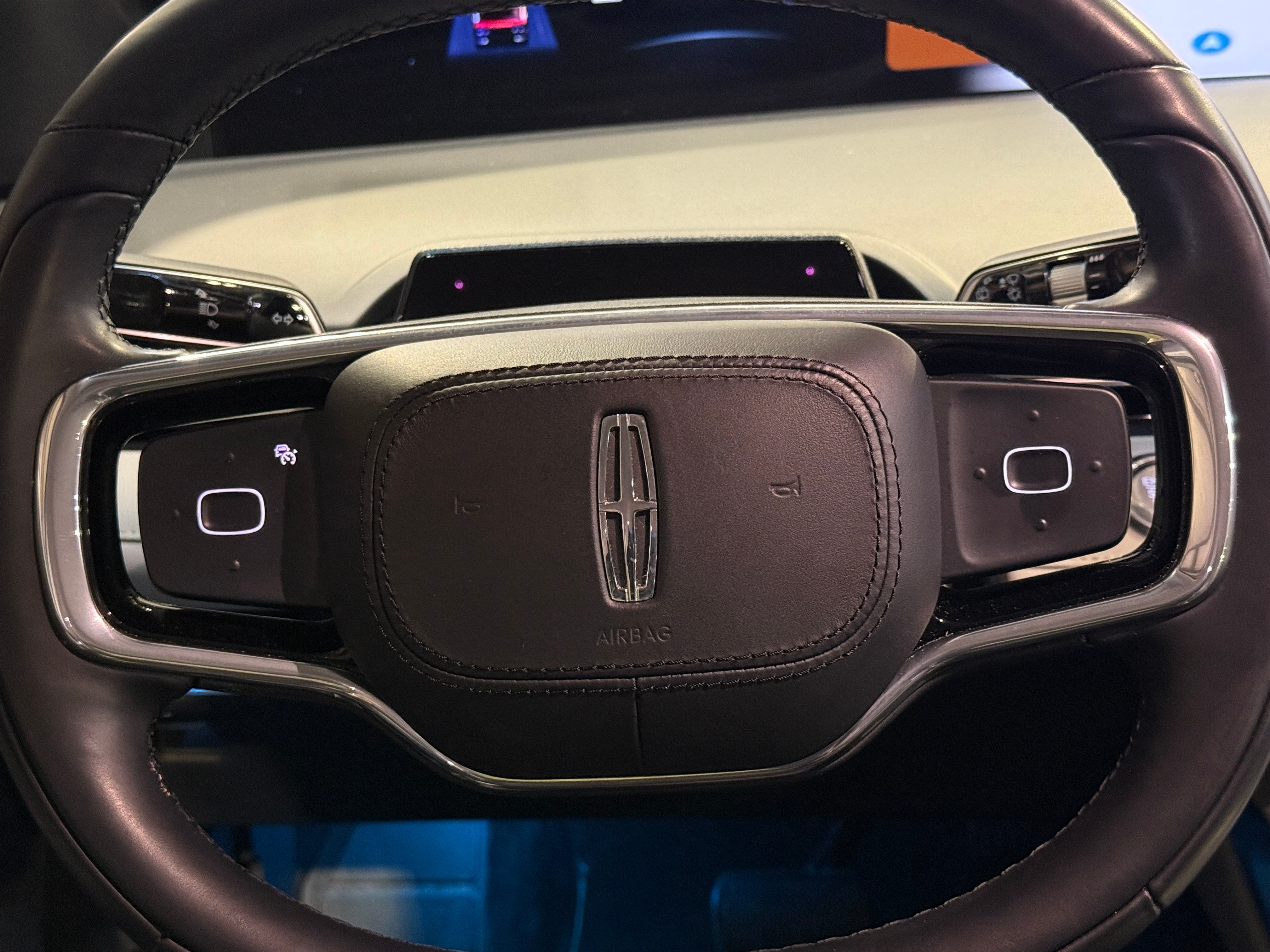2024 Lincoln Nautilus Reserve 4