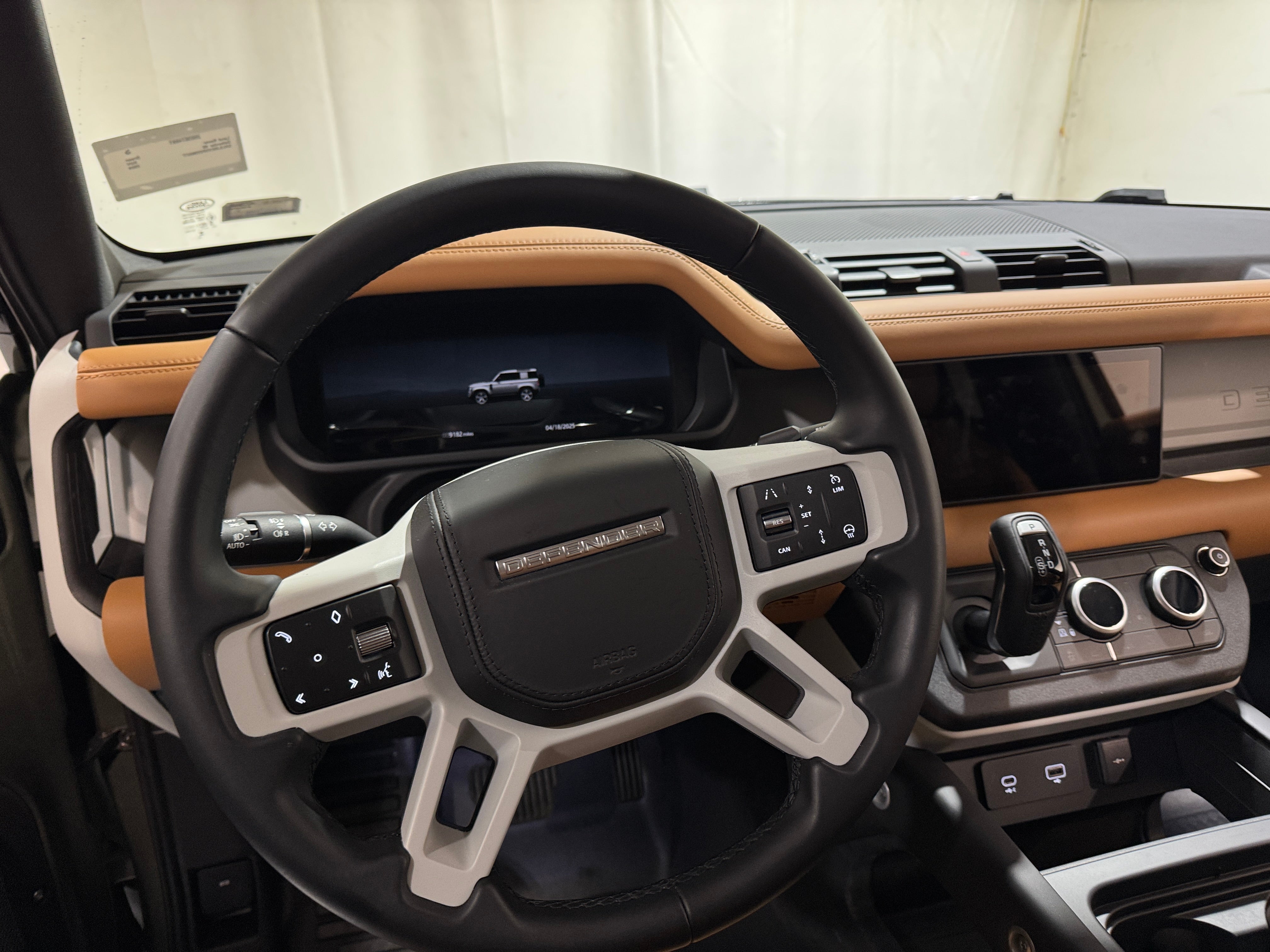 2024 Land Rover Defender 90 4