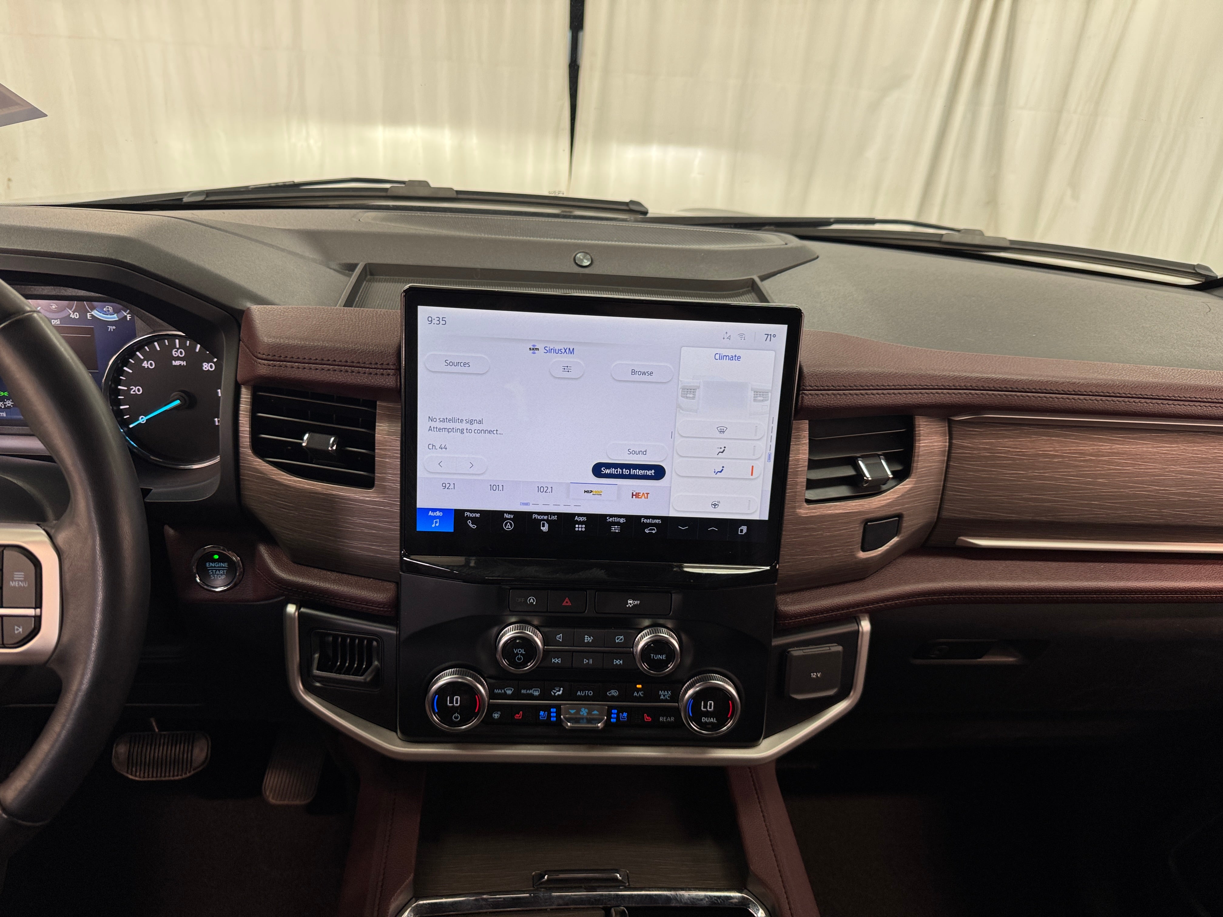 2024 Ford Expedition Limited 3