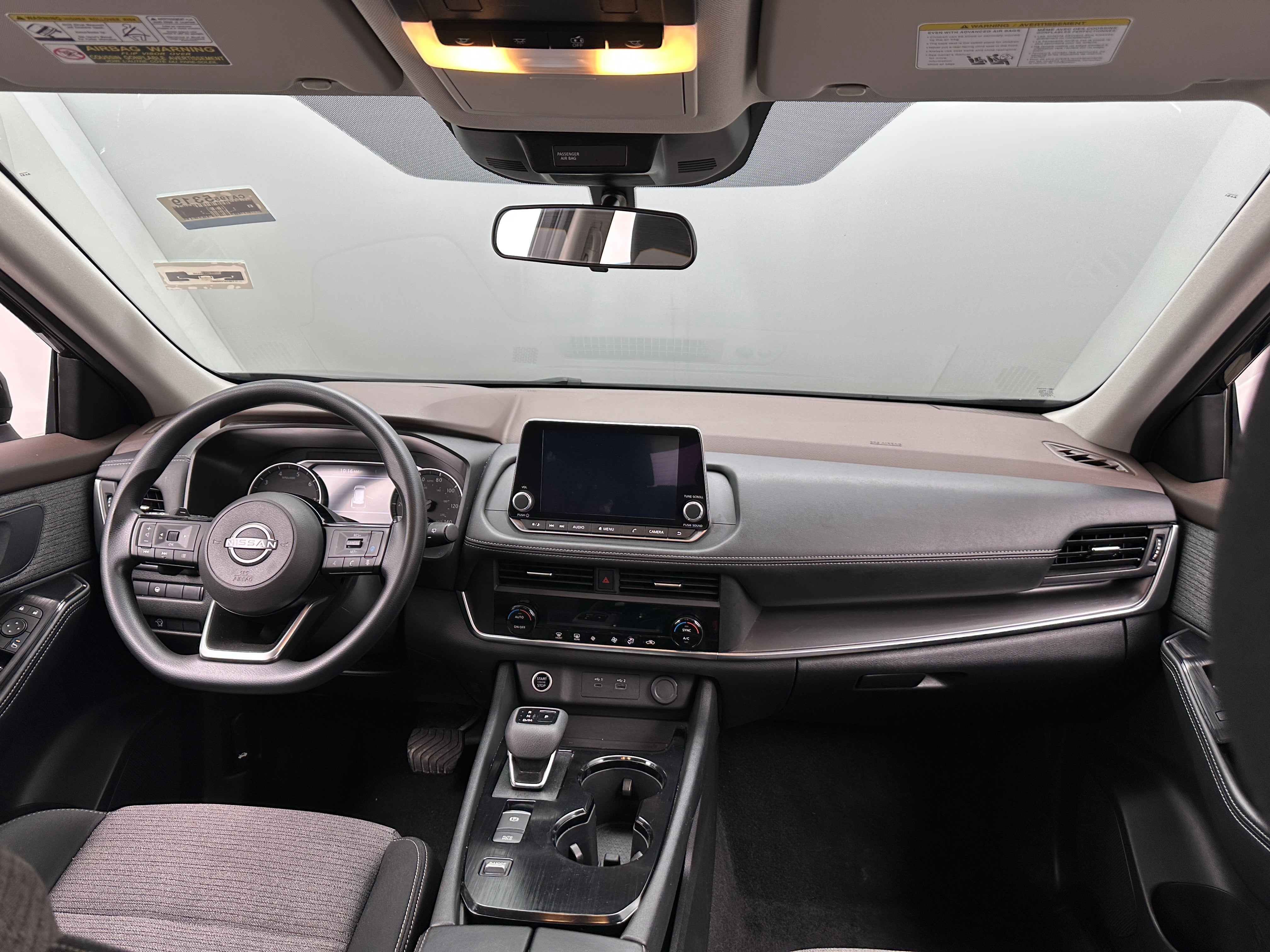 2023 Nissan Rogue SV 3