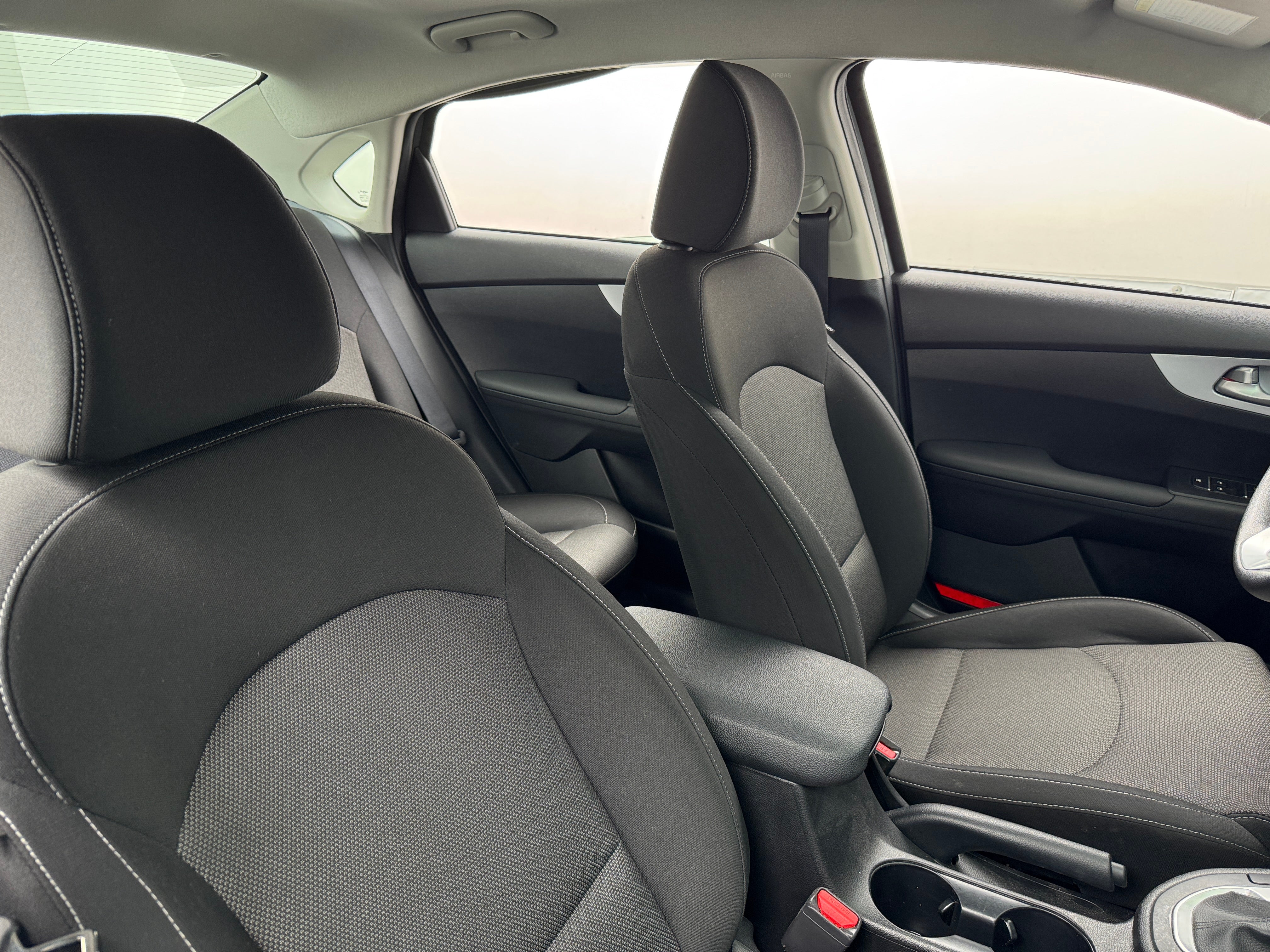 2024 Kia Forte LXS 2