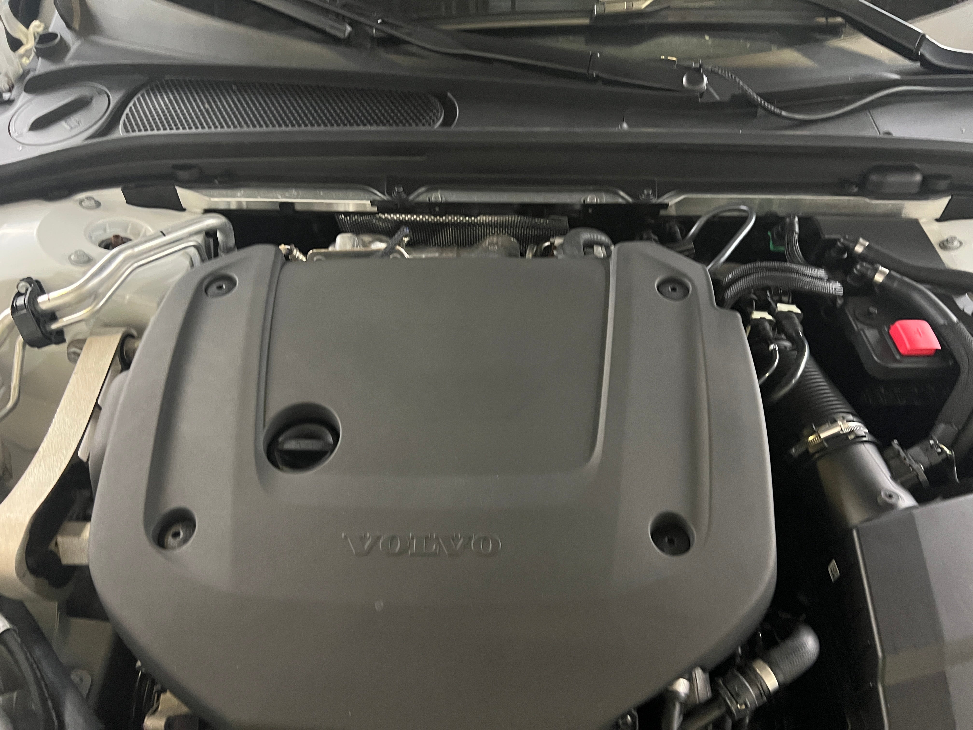 Image of 2023 Volvo V90 B6 Ultimate Cross Country