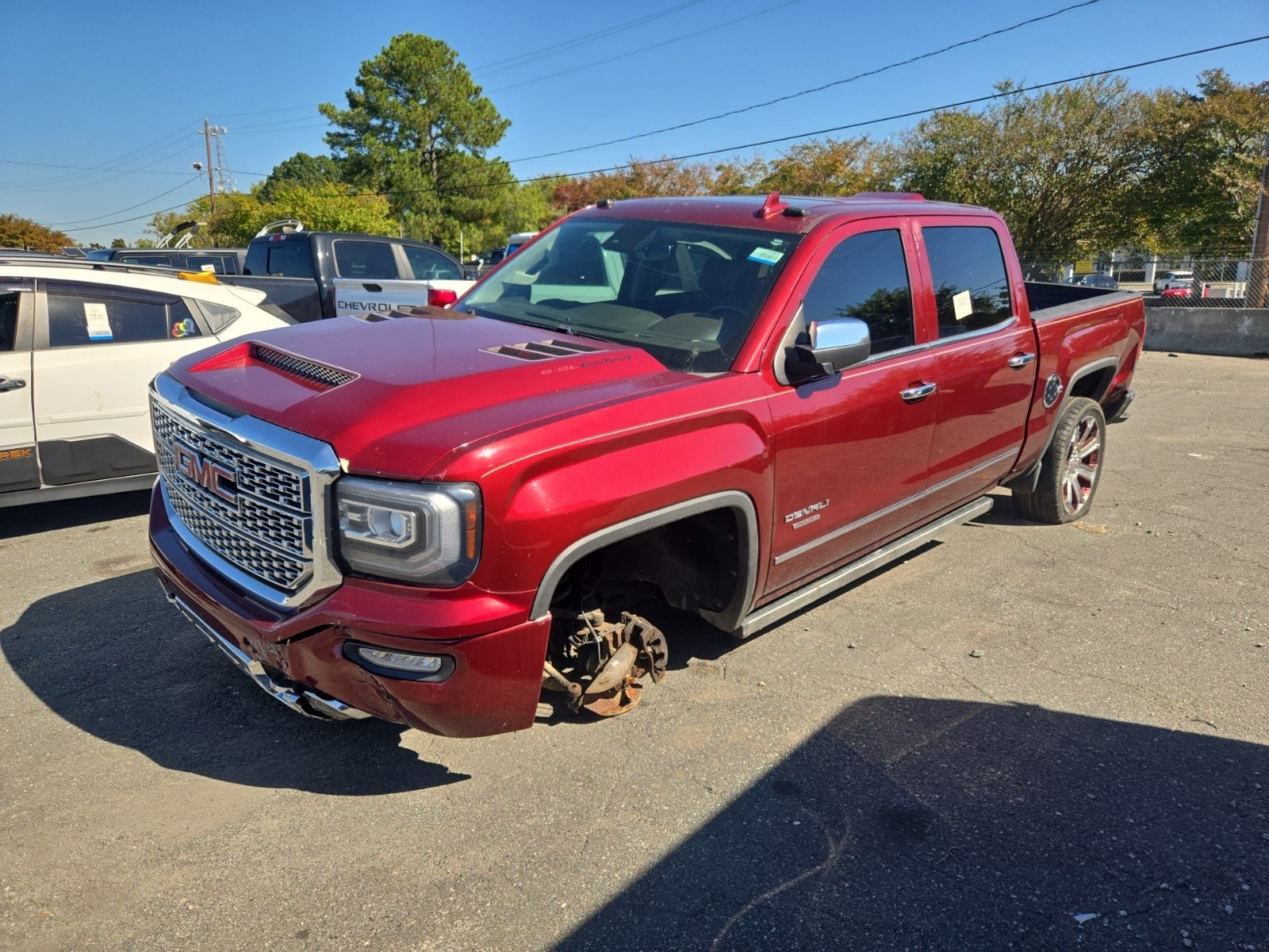 2016 GMC Sierra 1500 4WD Crew Cab 143.5" Denali