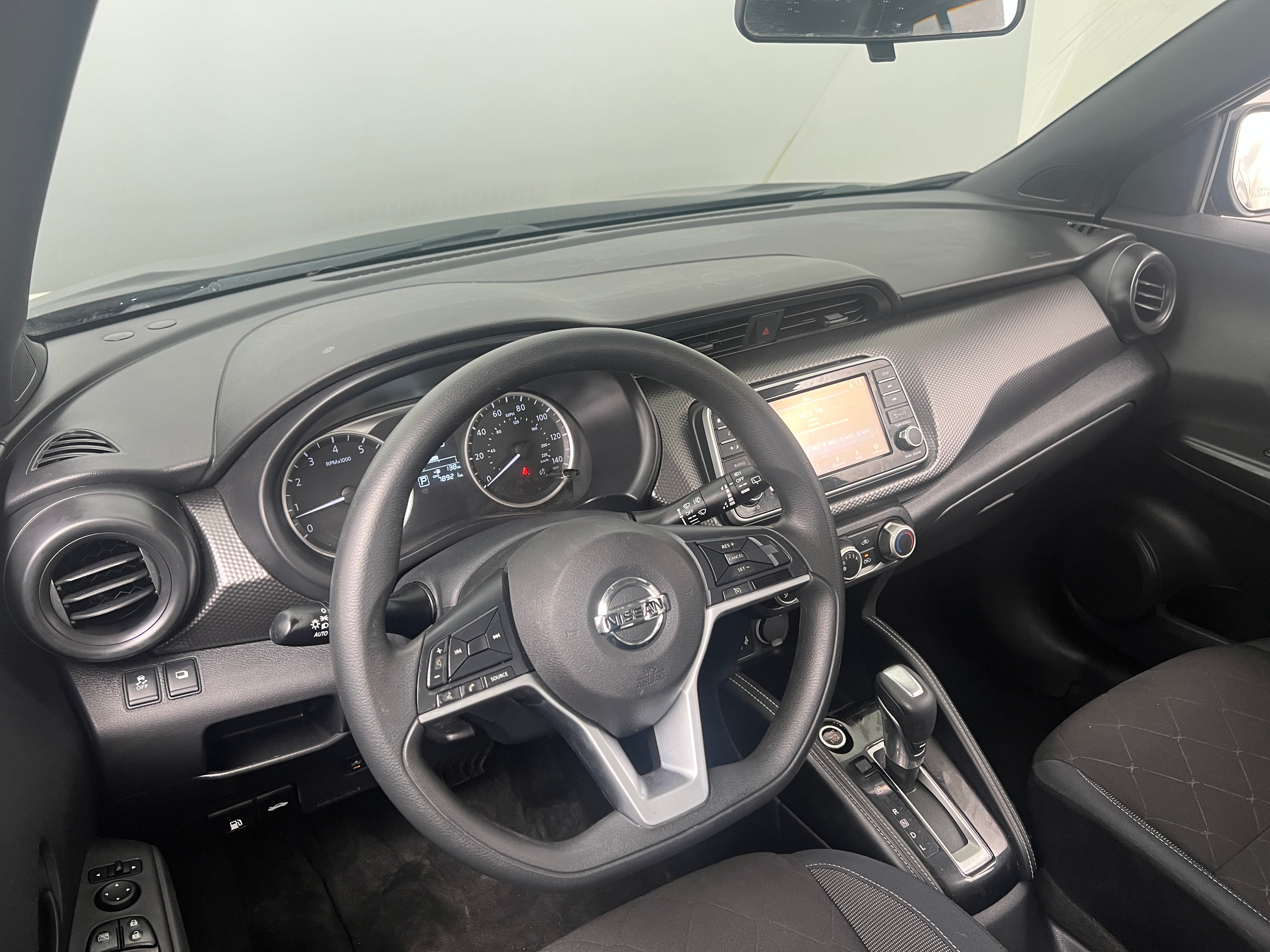2018 Nissan Kicks S 3
