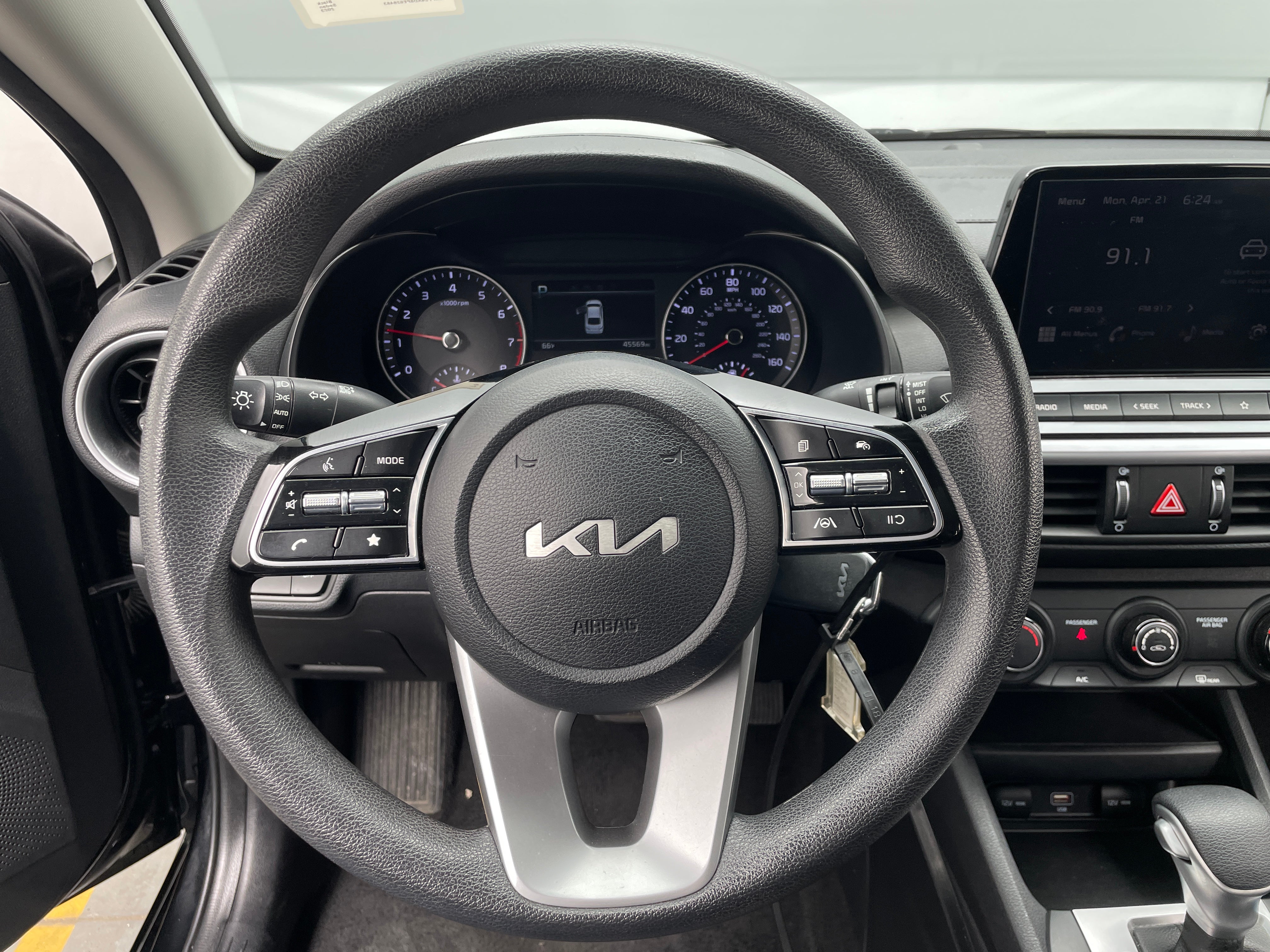 2023 Kia Forte LXS 5