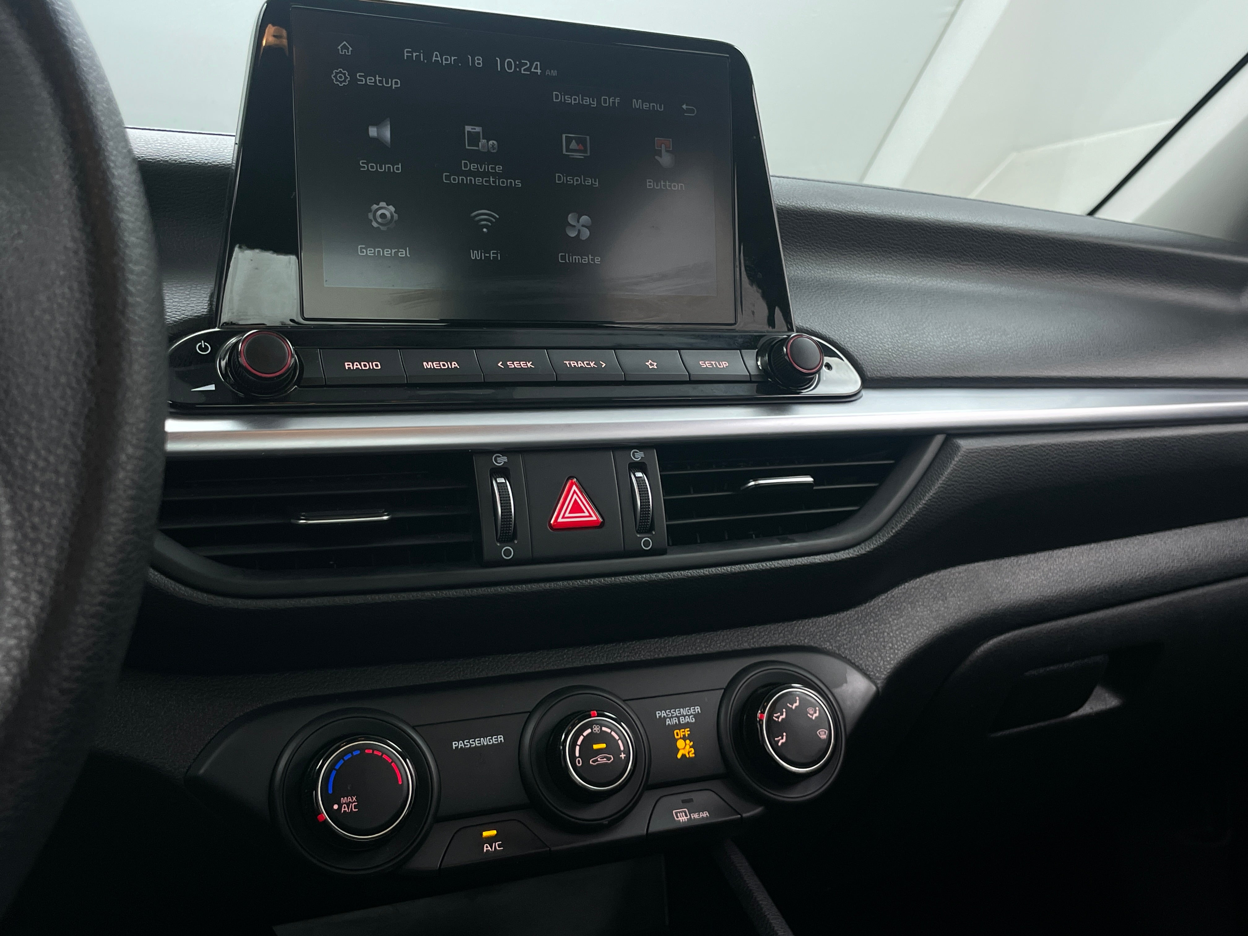 2023 Kia Forte LXS 4