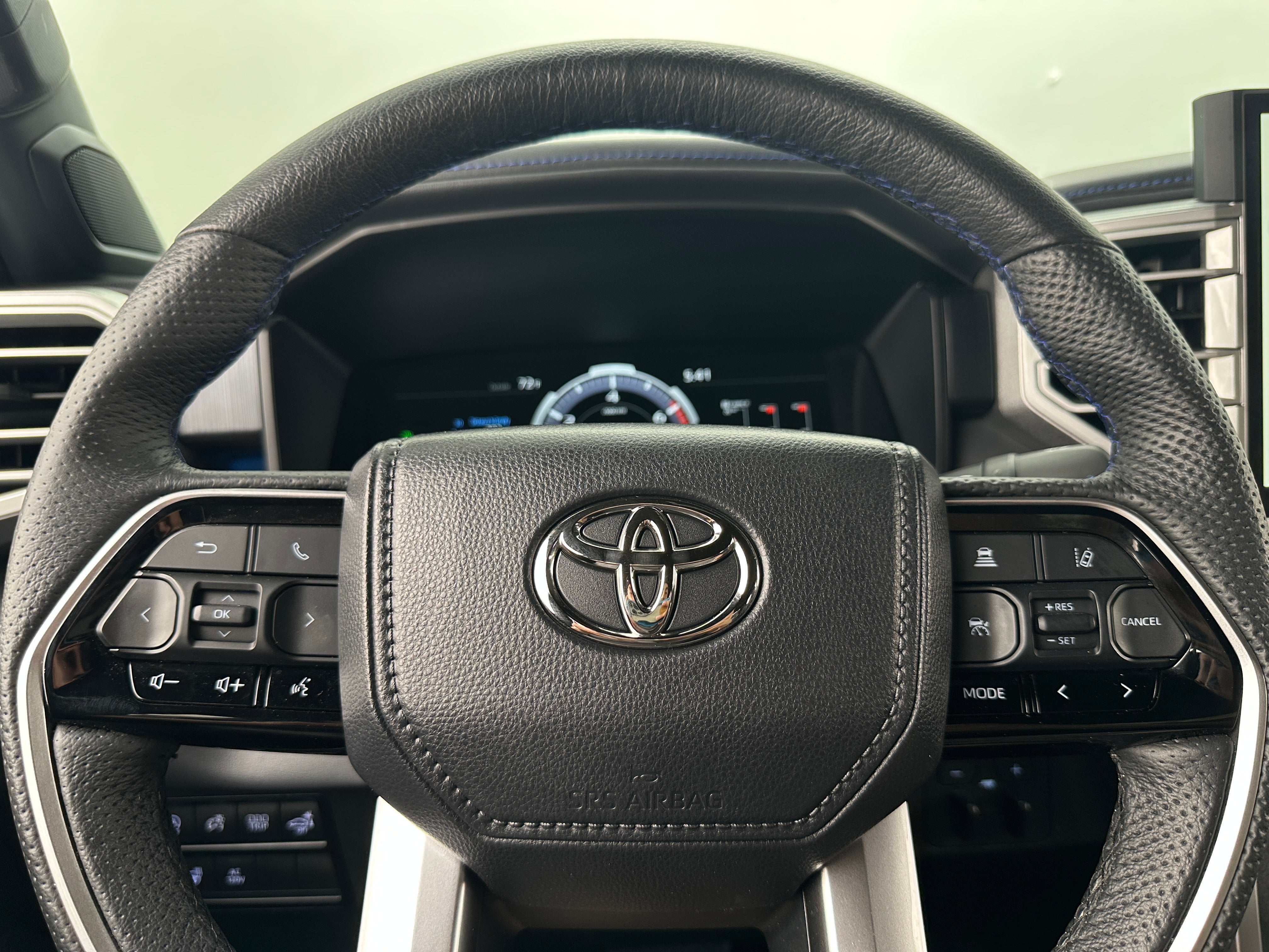 2023 Toyota Tundra Platinum 4