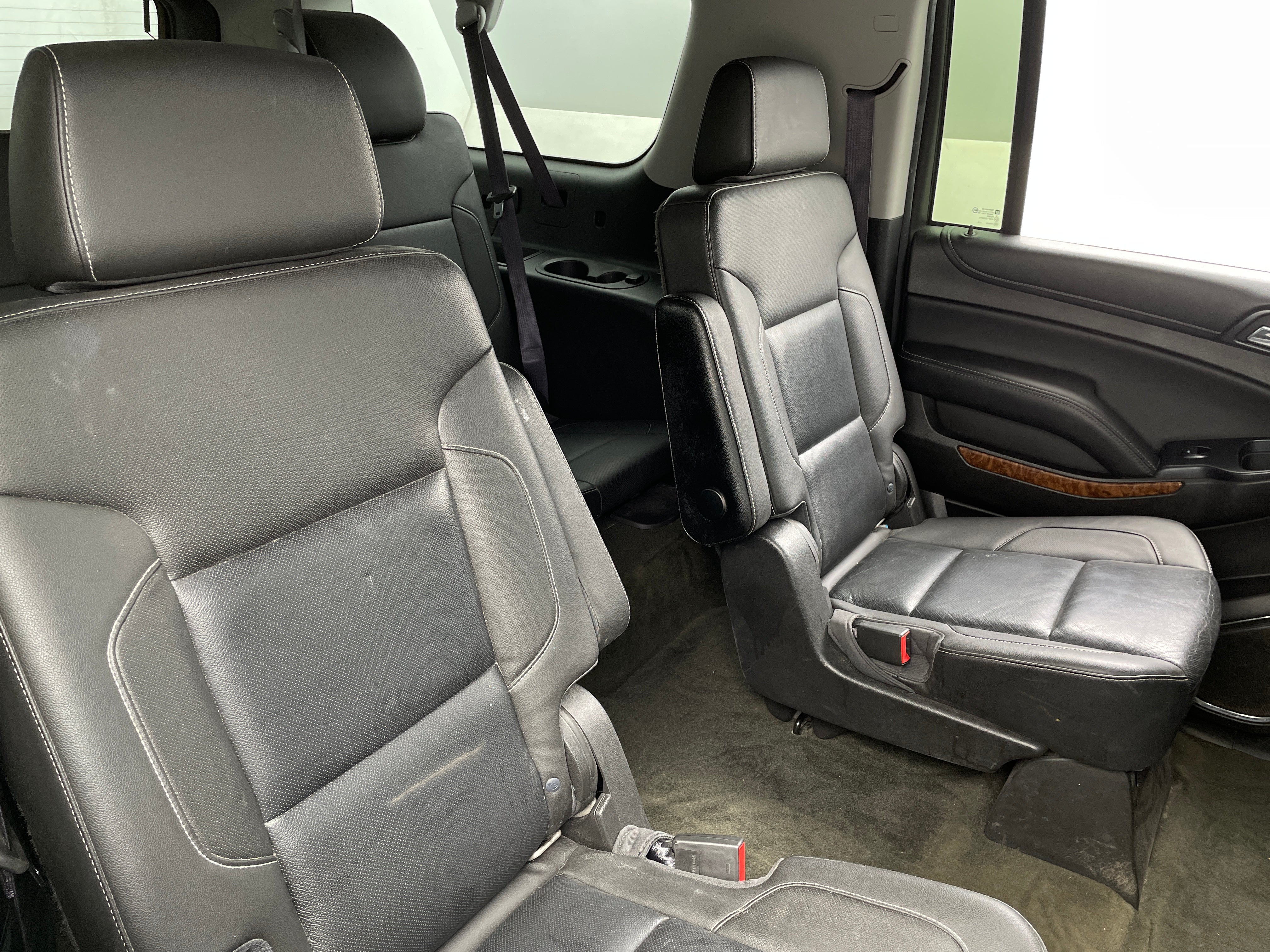 2015 Chevrolet Suburban LTZ 5