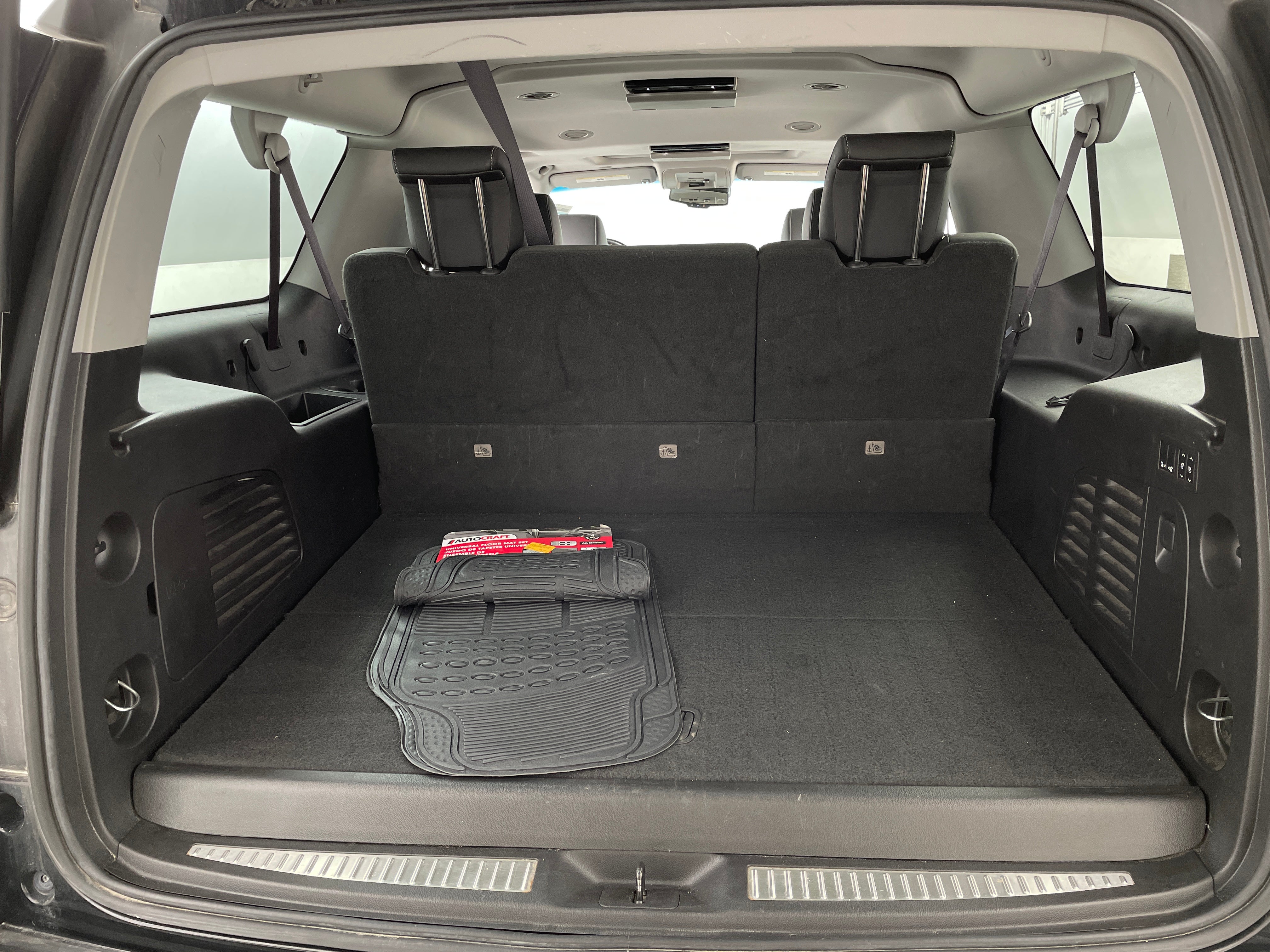 2015 Chevrolet Suburban LTZ 6