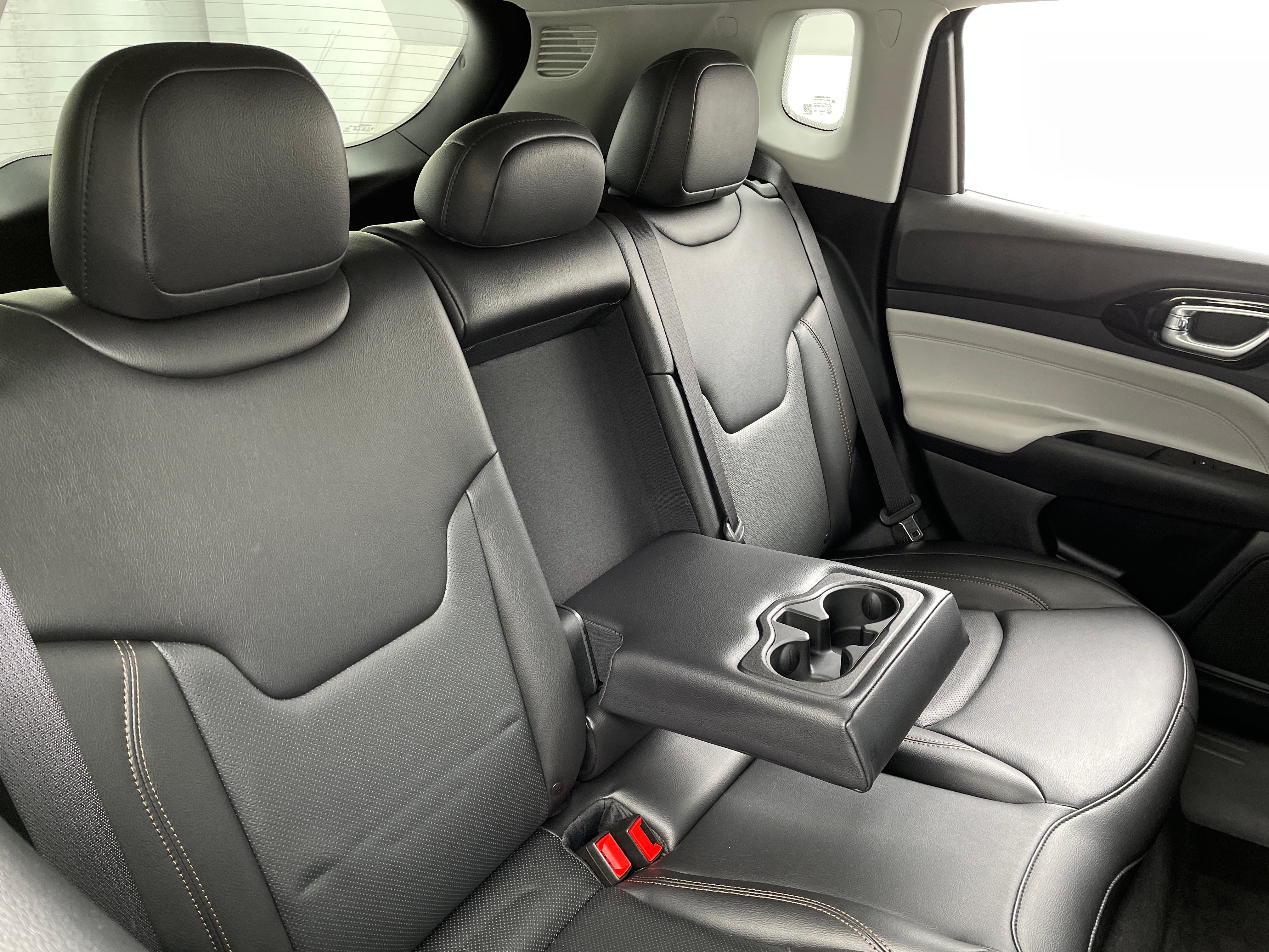 2022 Jeep Compass Limited 5