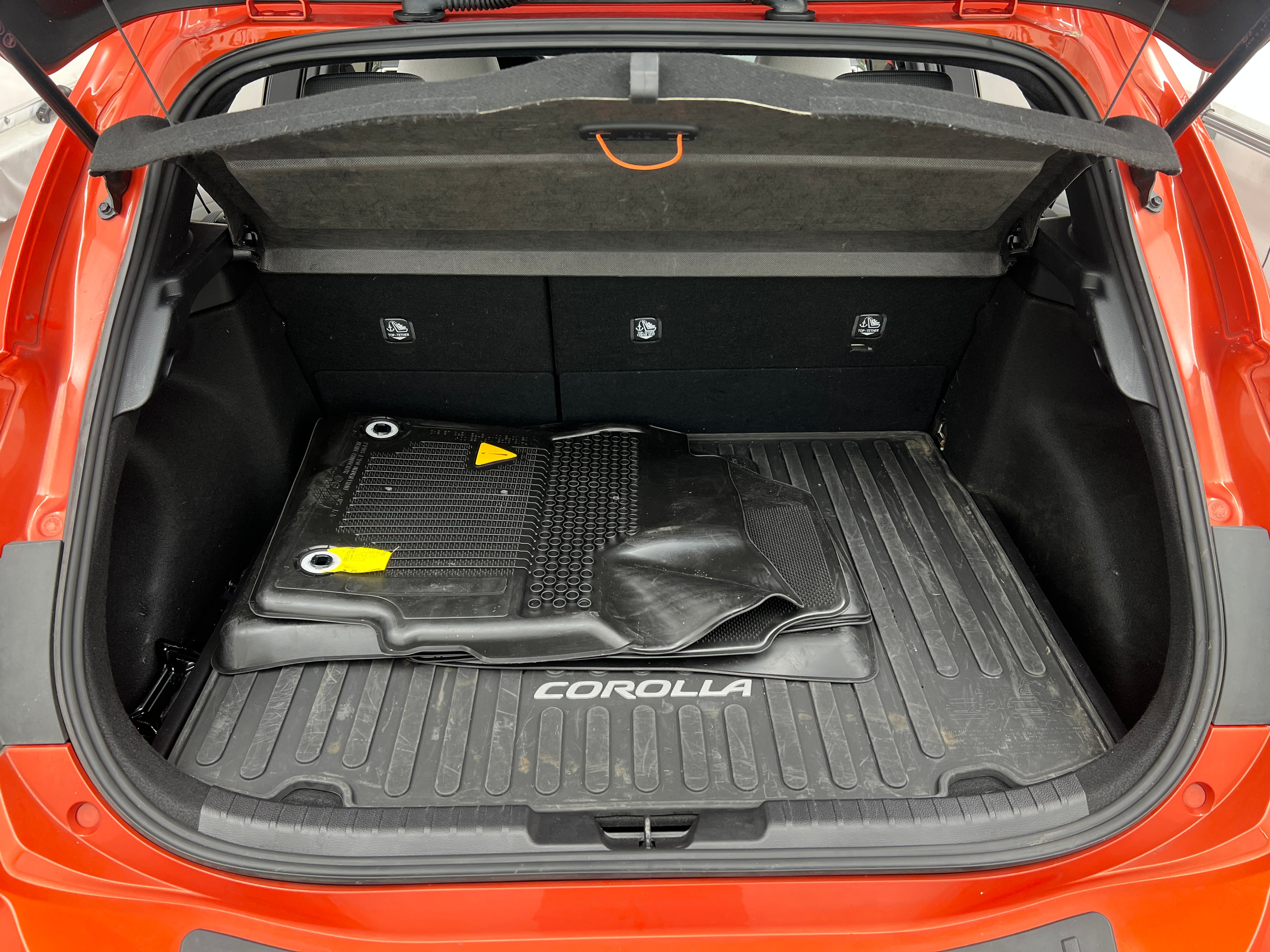 2023 Toyota Corolla SE 7