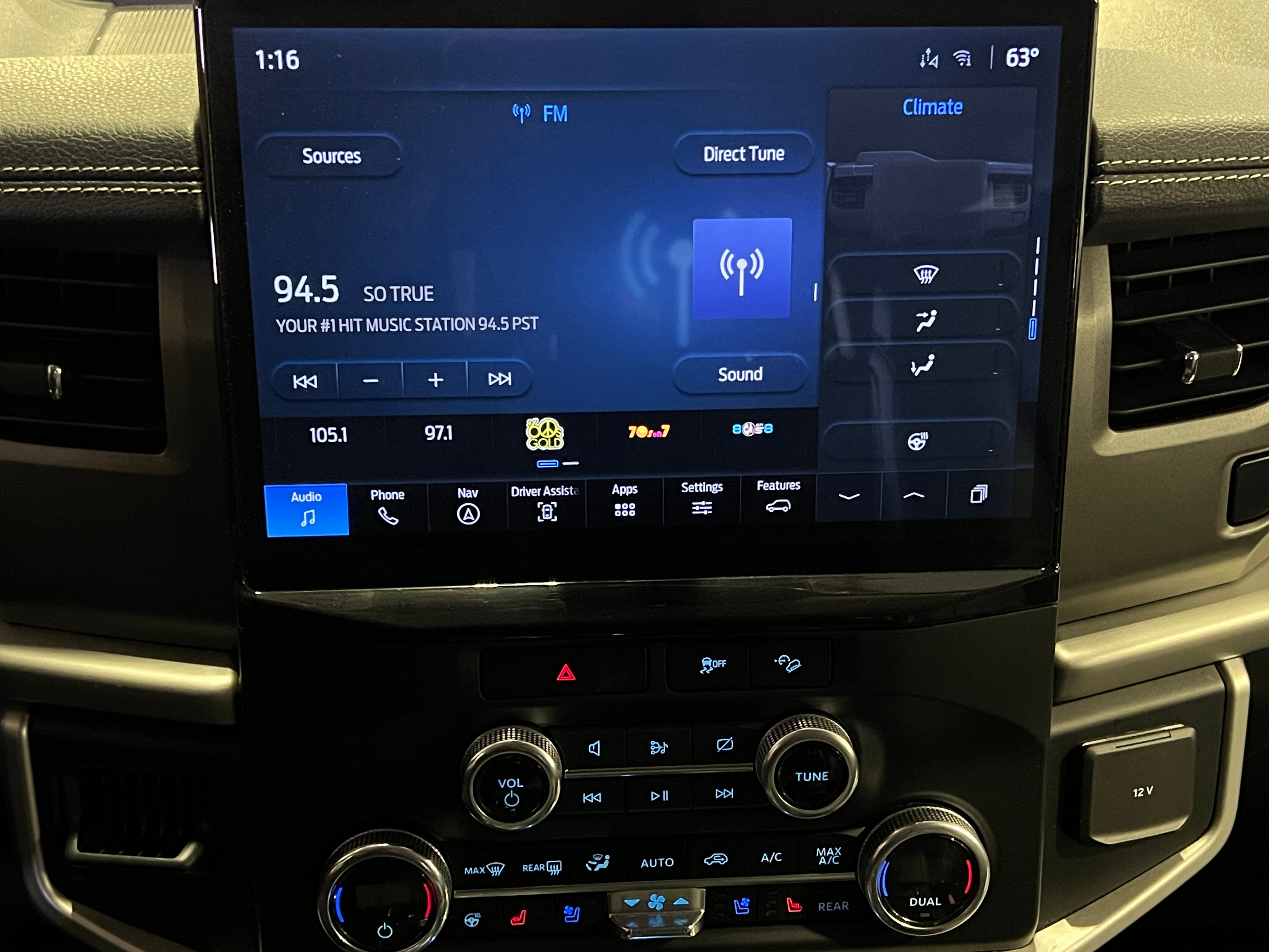 2023 Ford Expedition MAX XLT 4