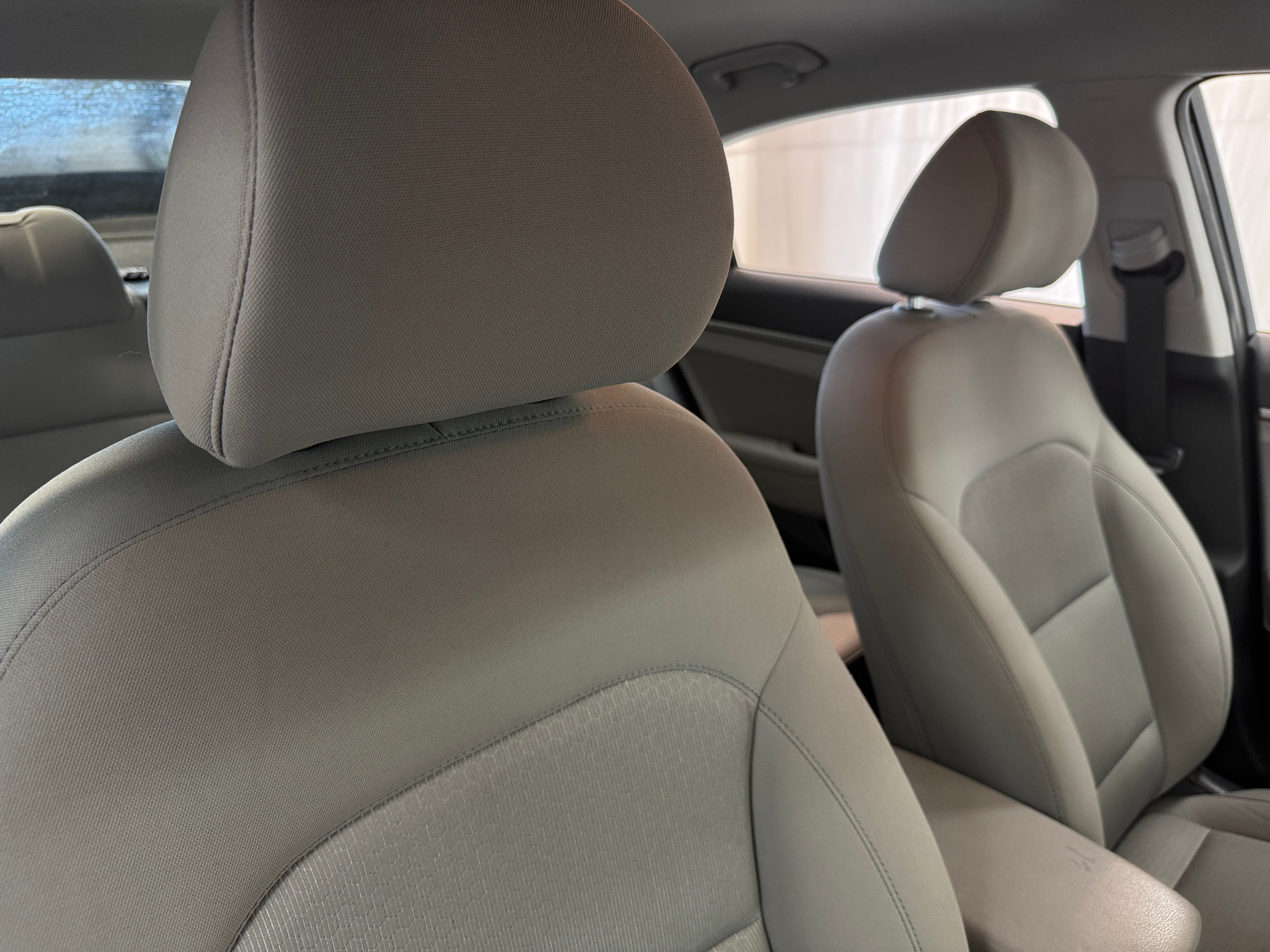 2017 Hyundai Elantra SE 2