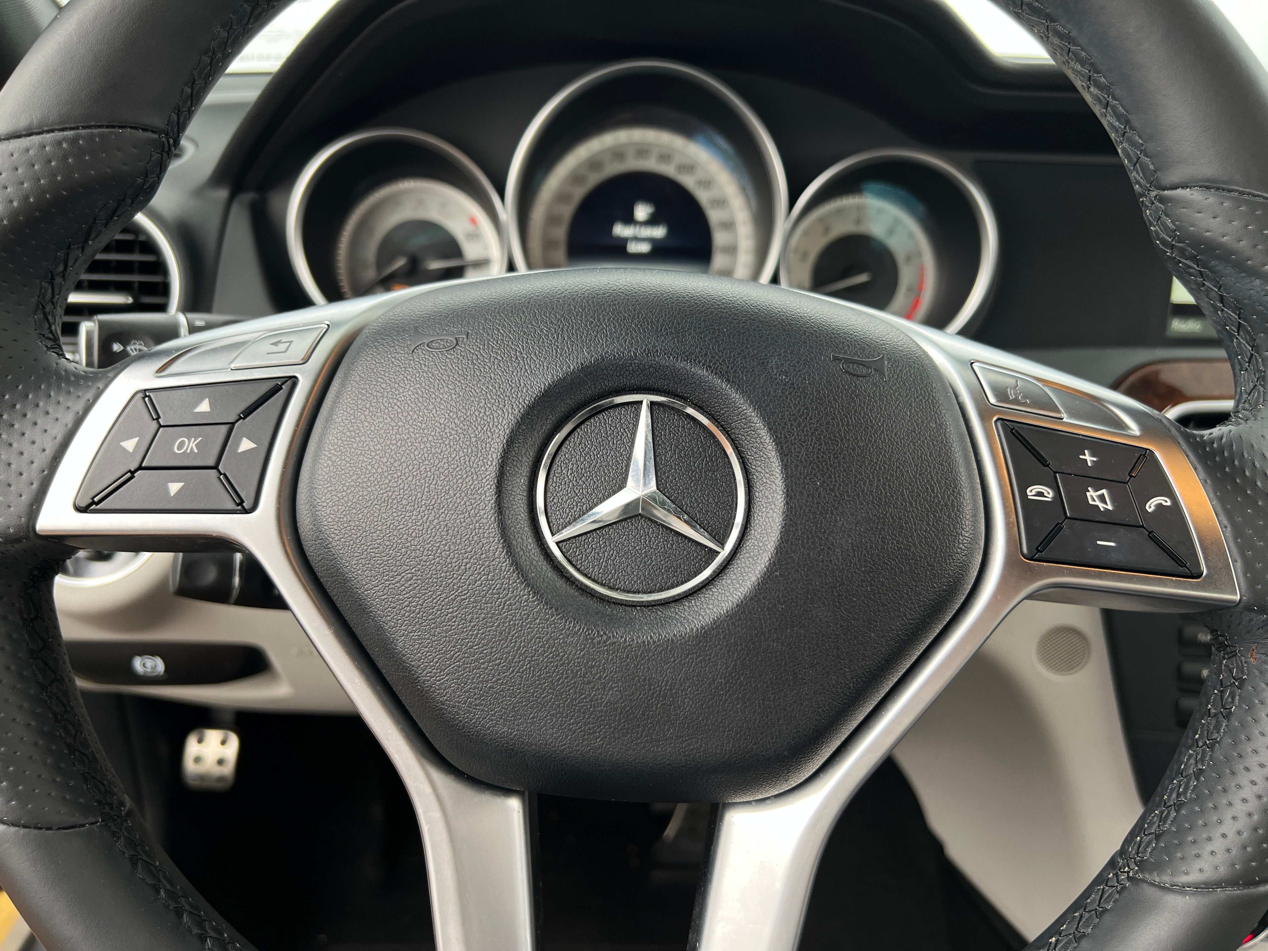 2014 Mercedes-Benz C-Class C 250 4