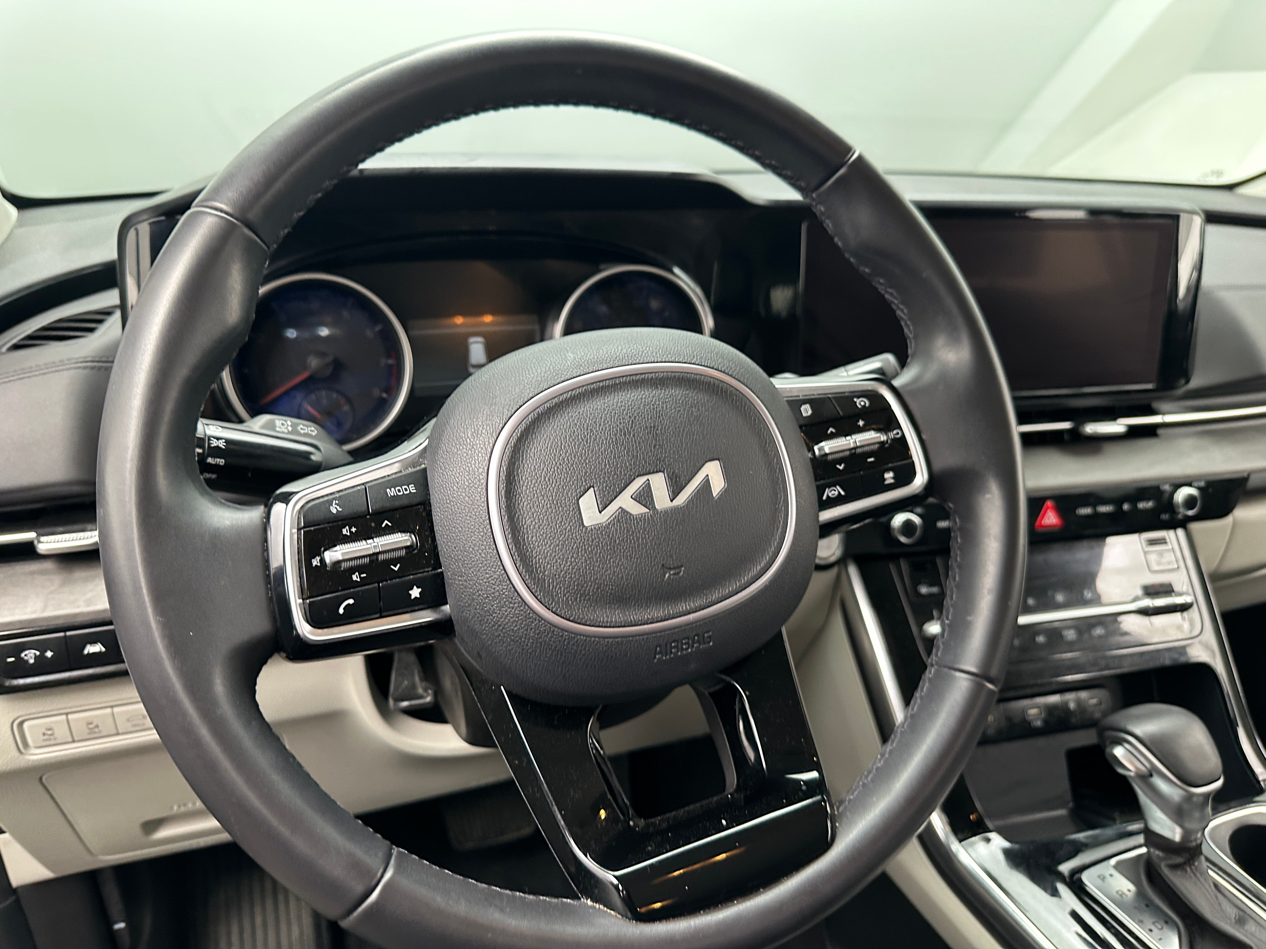 2024 Kia Carnival EX 5