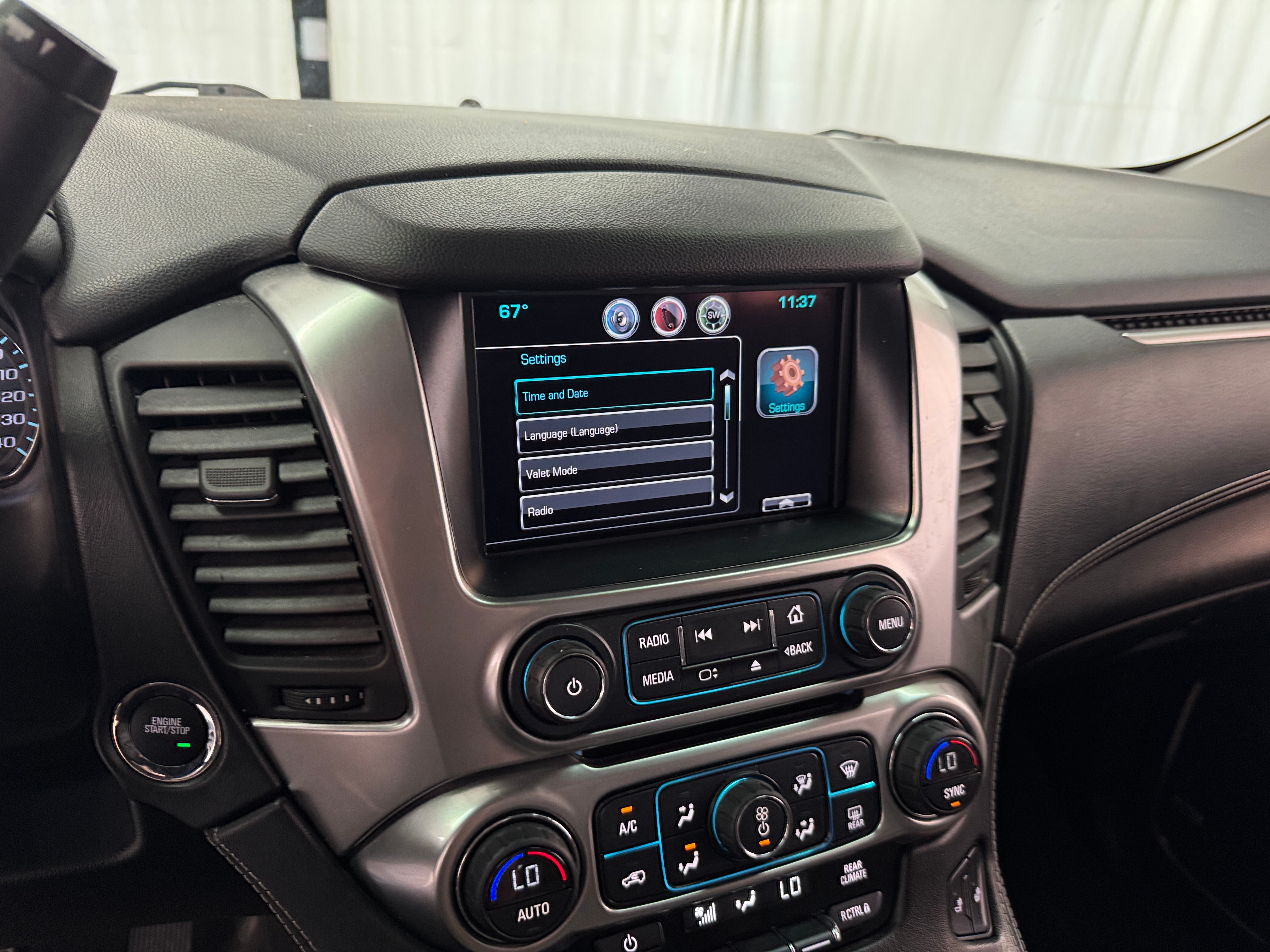 2015 Chevrolet Tahoe LT 3