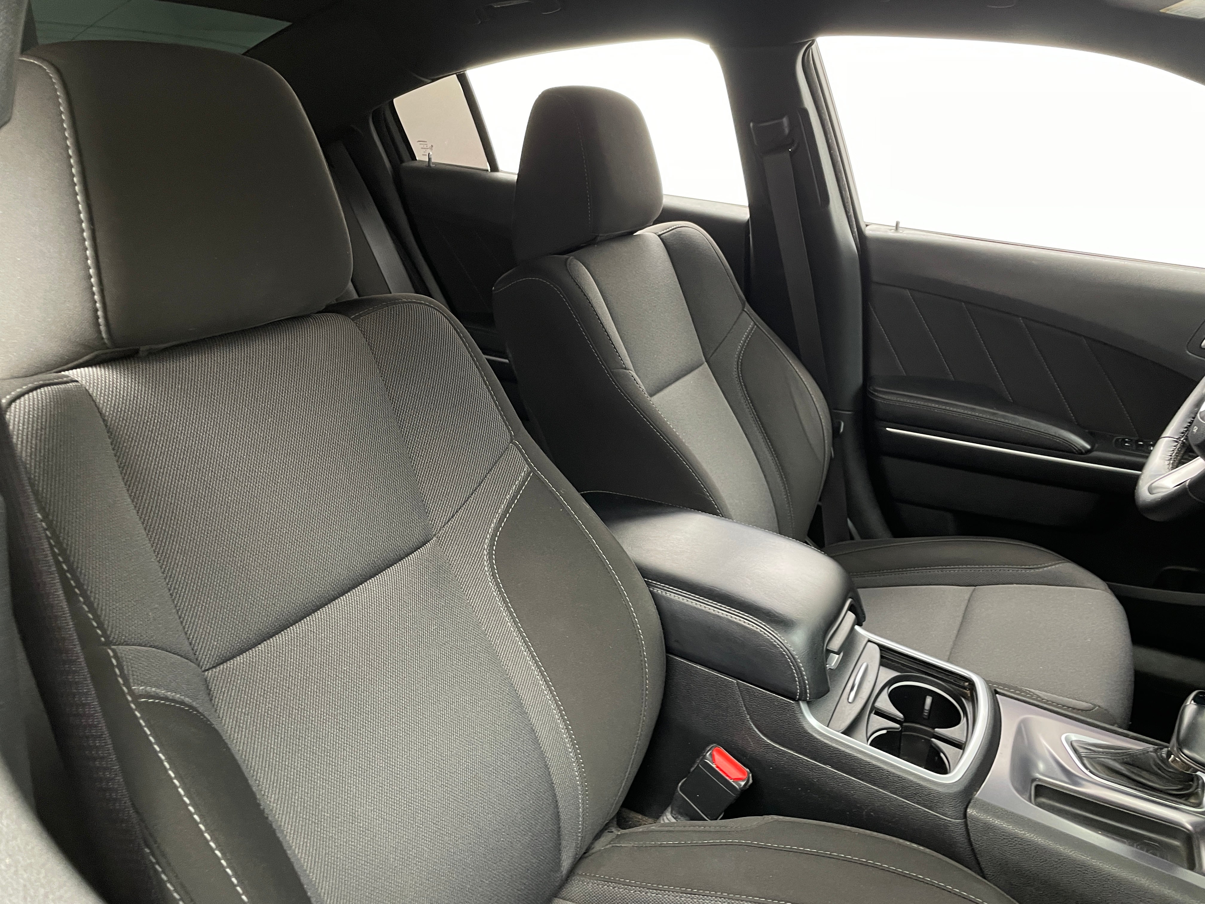 2020 Dodge Charger SXT 2