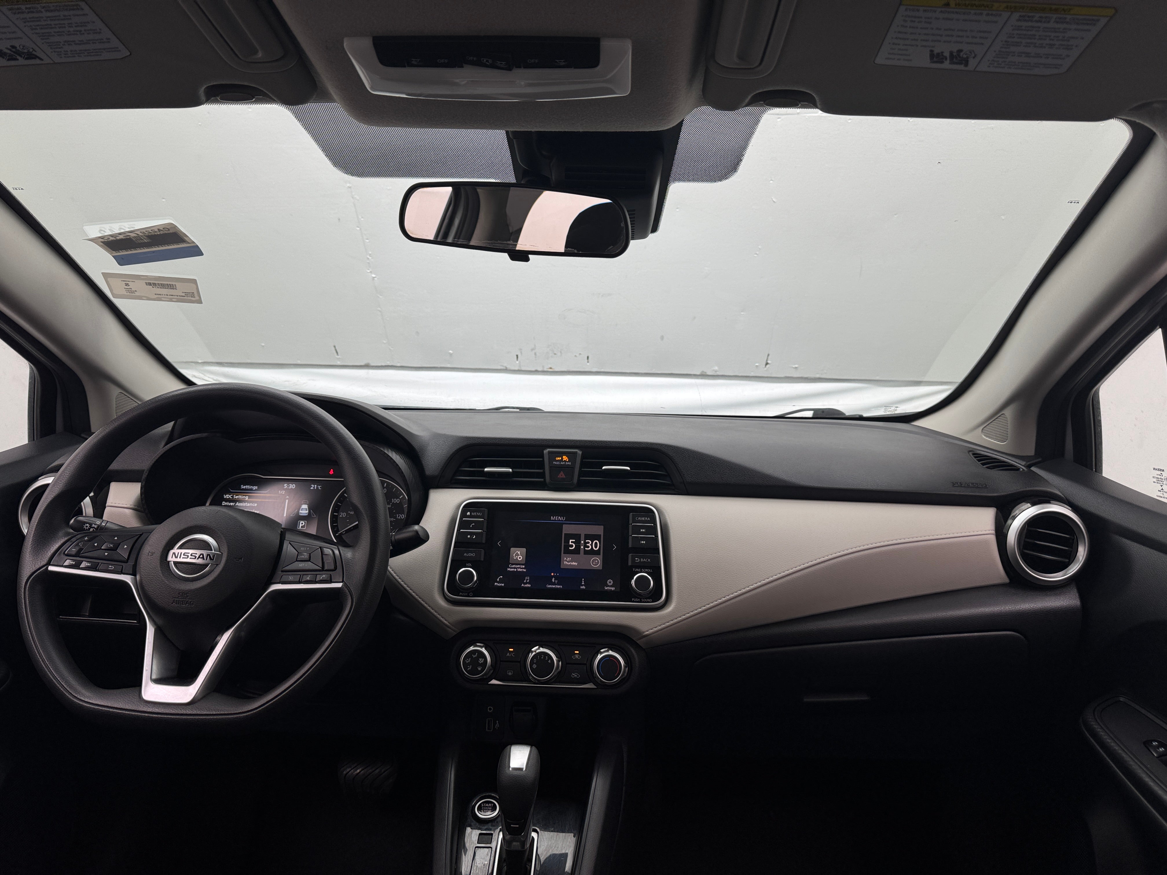2021 Nissan Versa SV 3