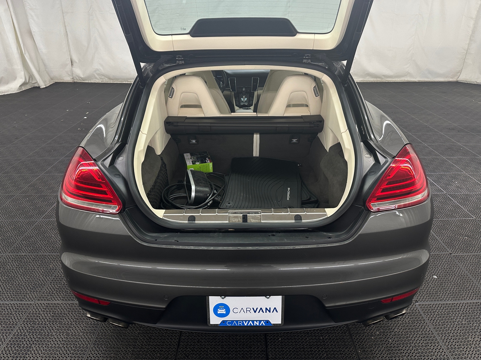 Thumbnail: 2015 Porsche Panamera - 6