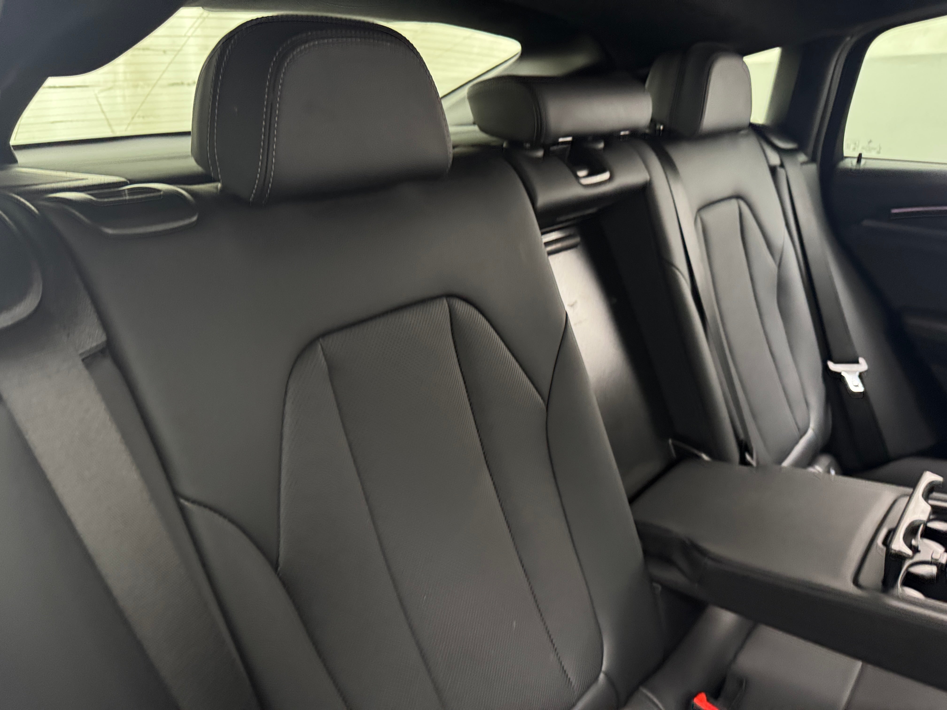 2024 BMW X4 xDrive30i 5
