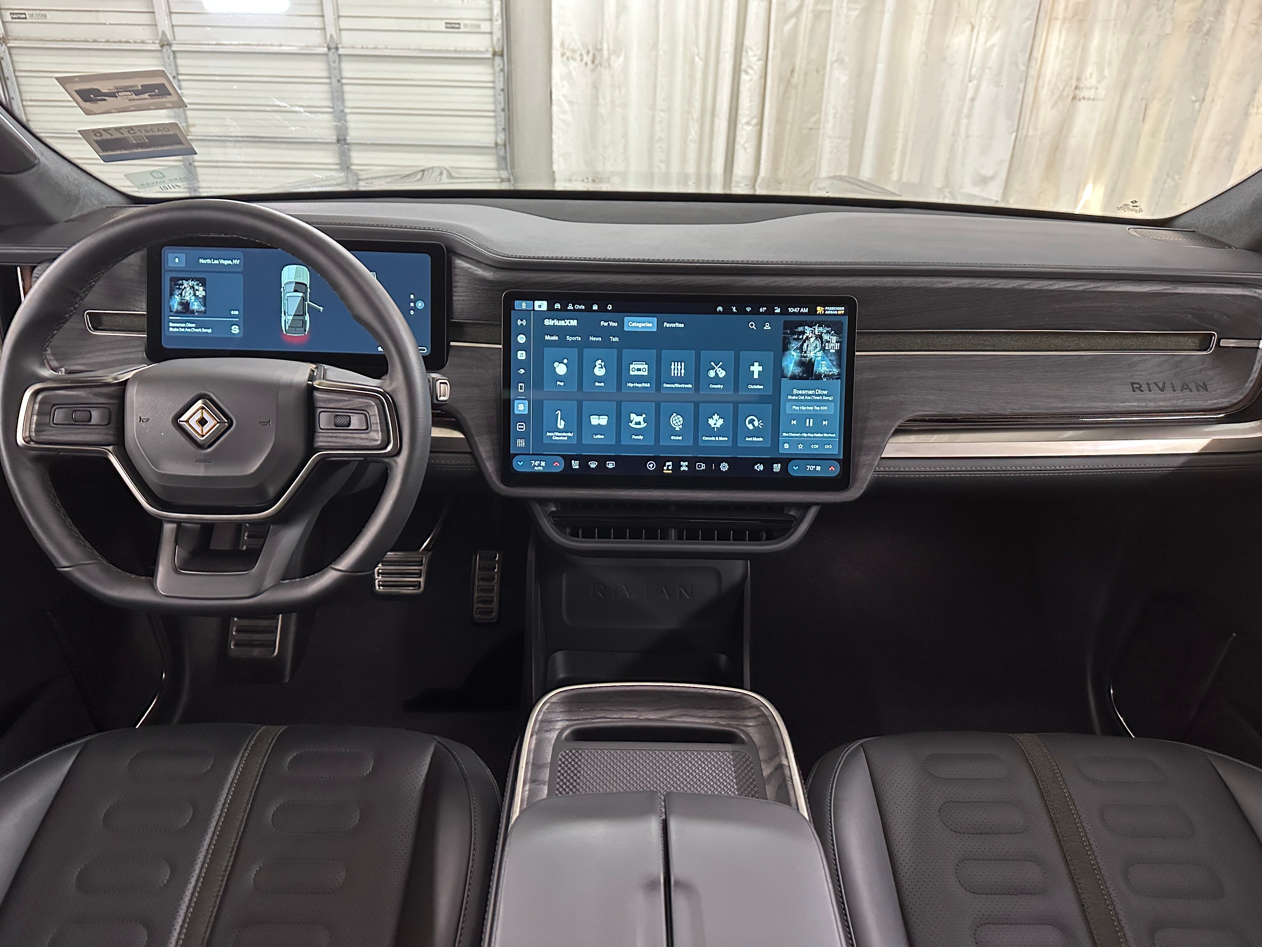 2022 Rivian R1S Launch Edition 3