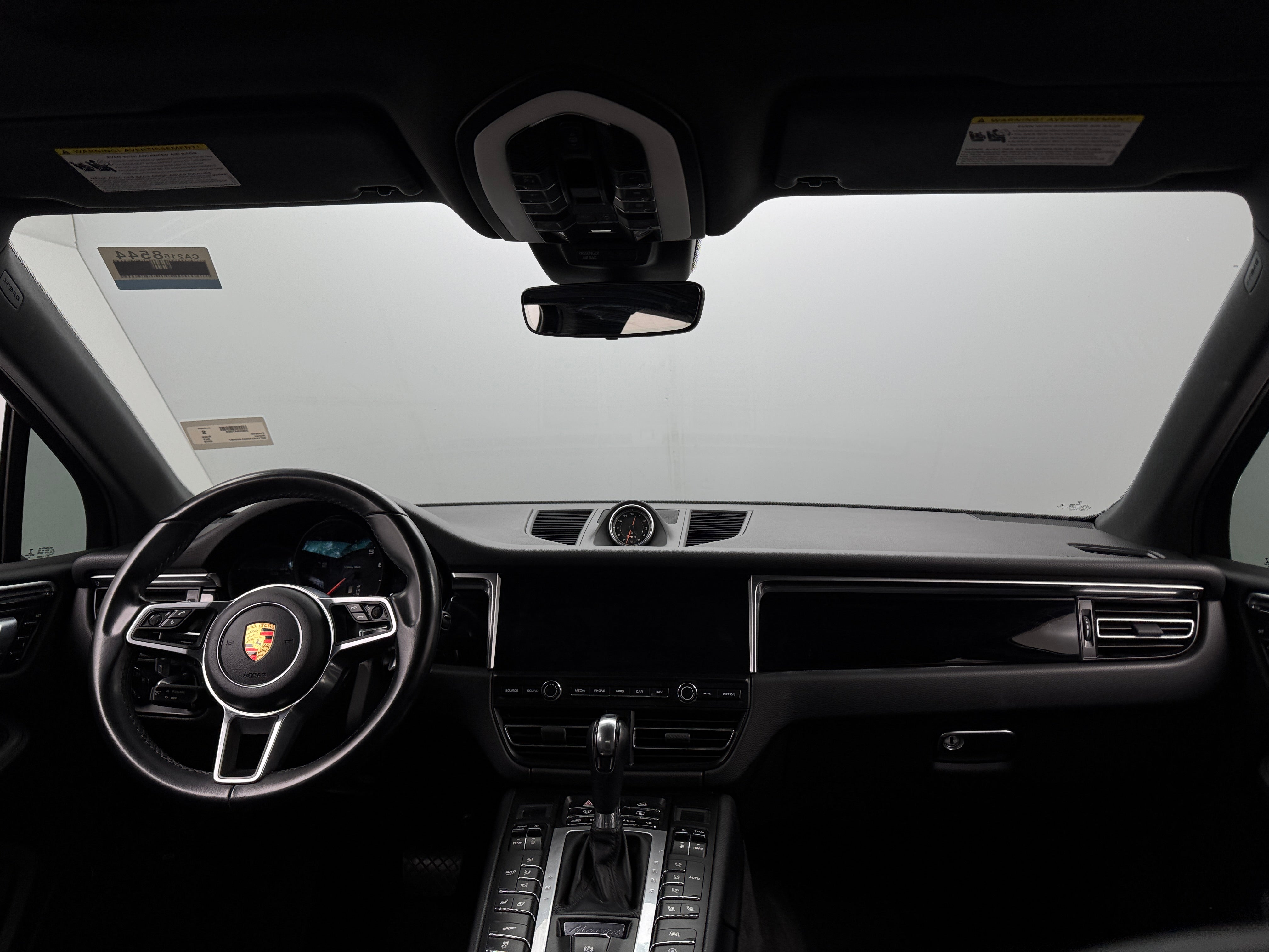 2019 Porsche Macan Base 2