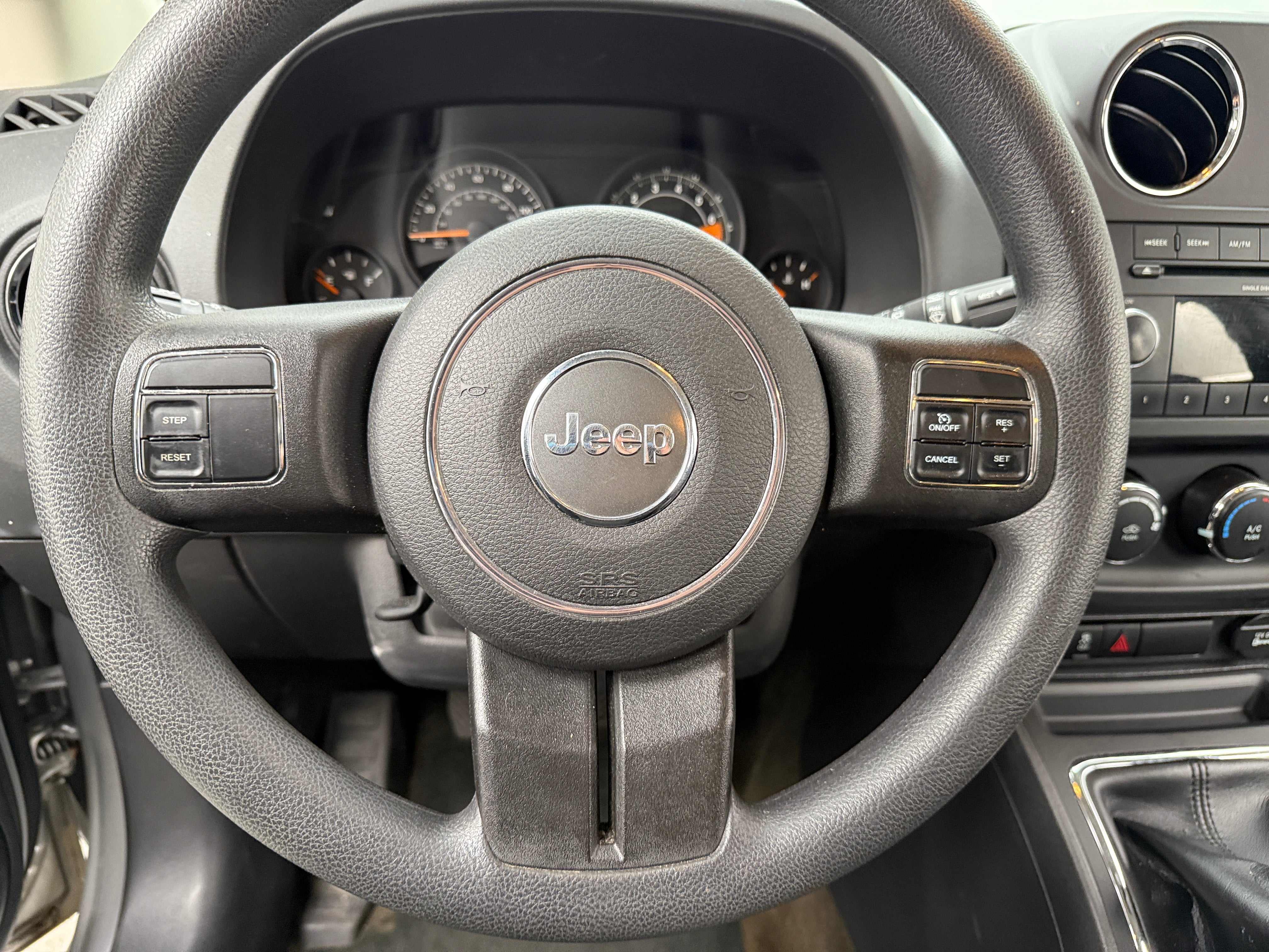 2014 Jeep Compass Sport 5