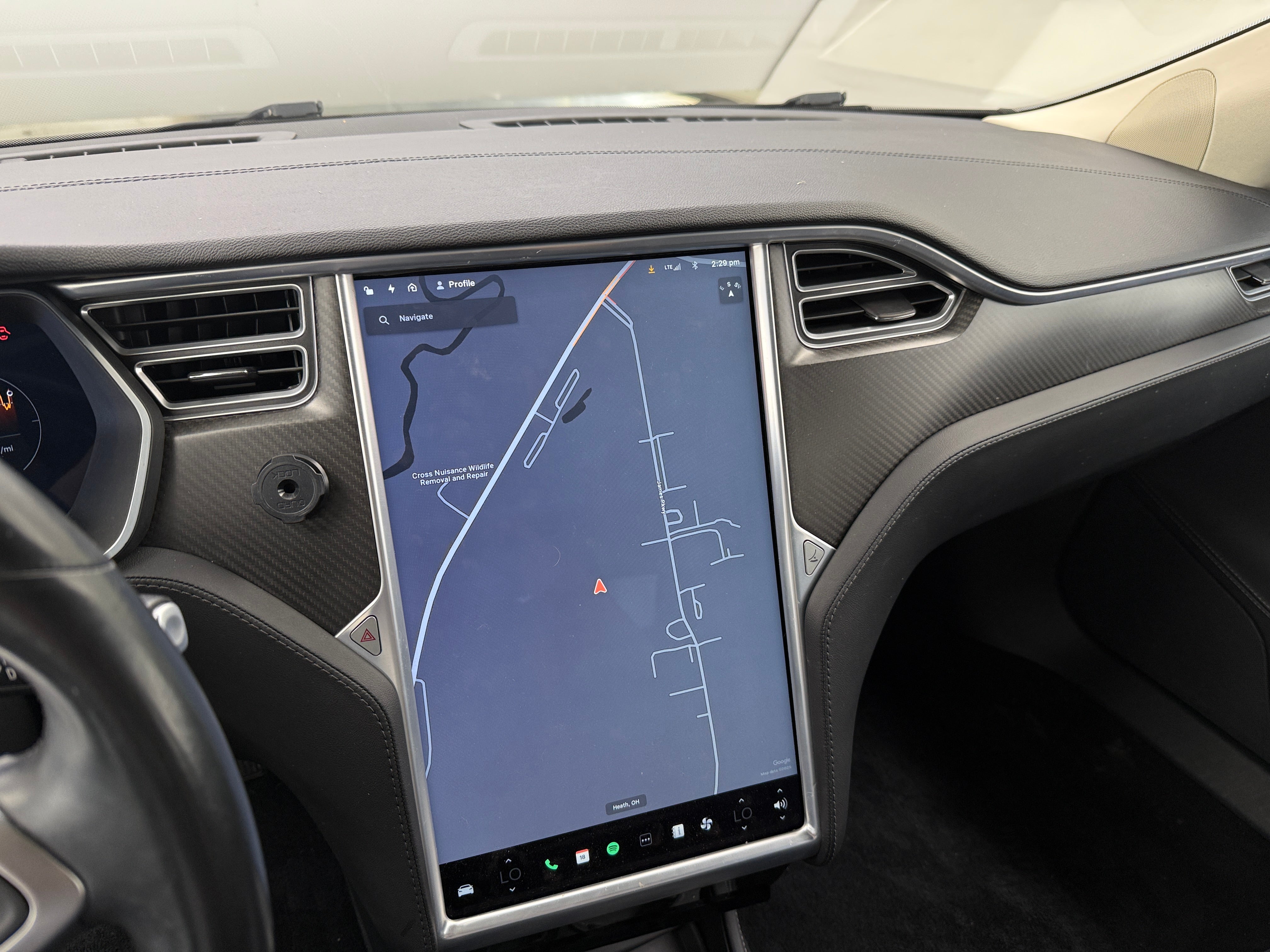 2015 Tesla Model S 85D 3