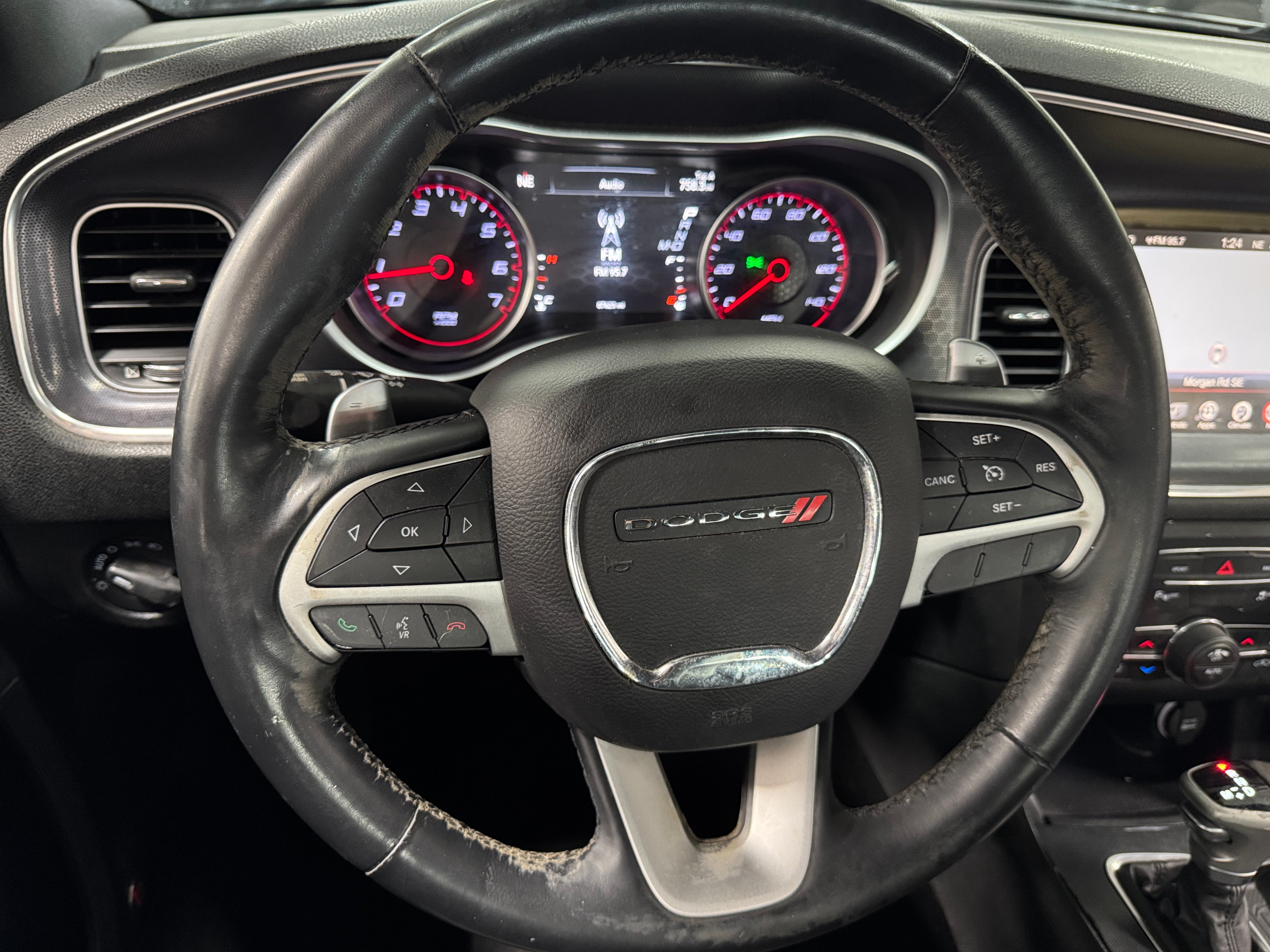 2015 Dodge Charger SXT 4