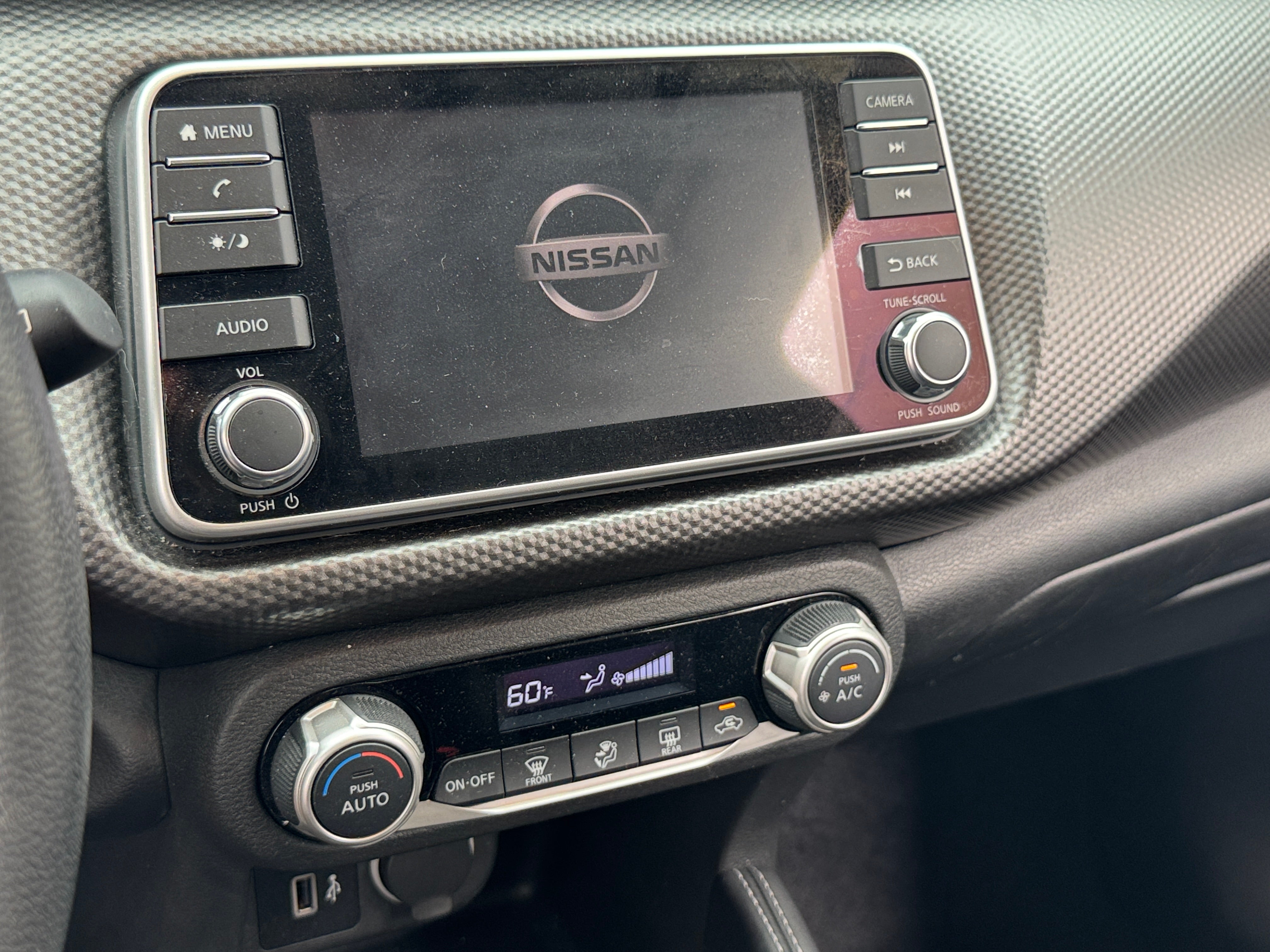 2020 Nissan Kicks SV 4