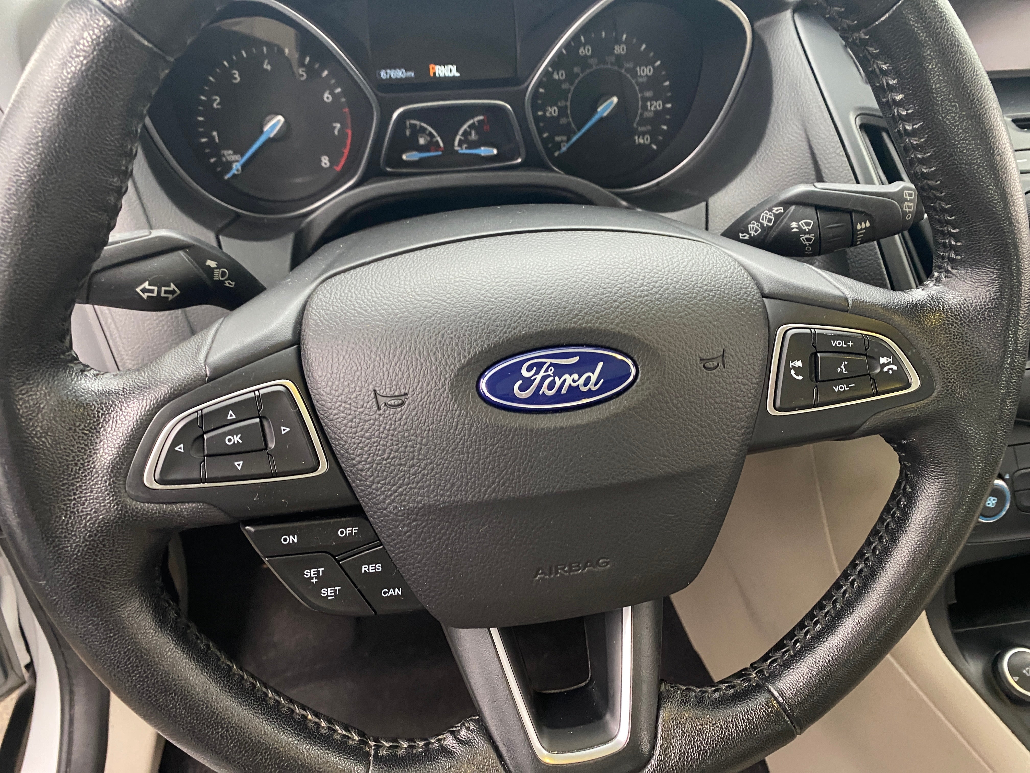 2016 Ford Focus SE 5