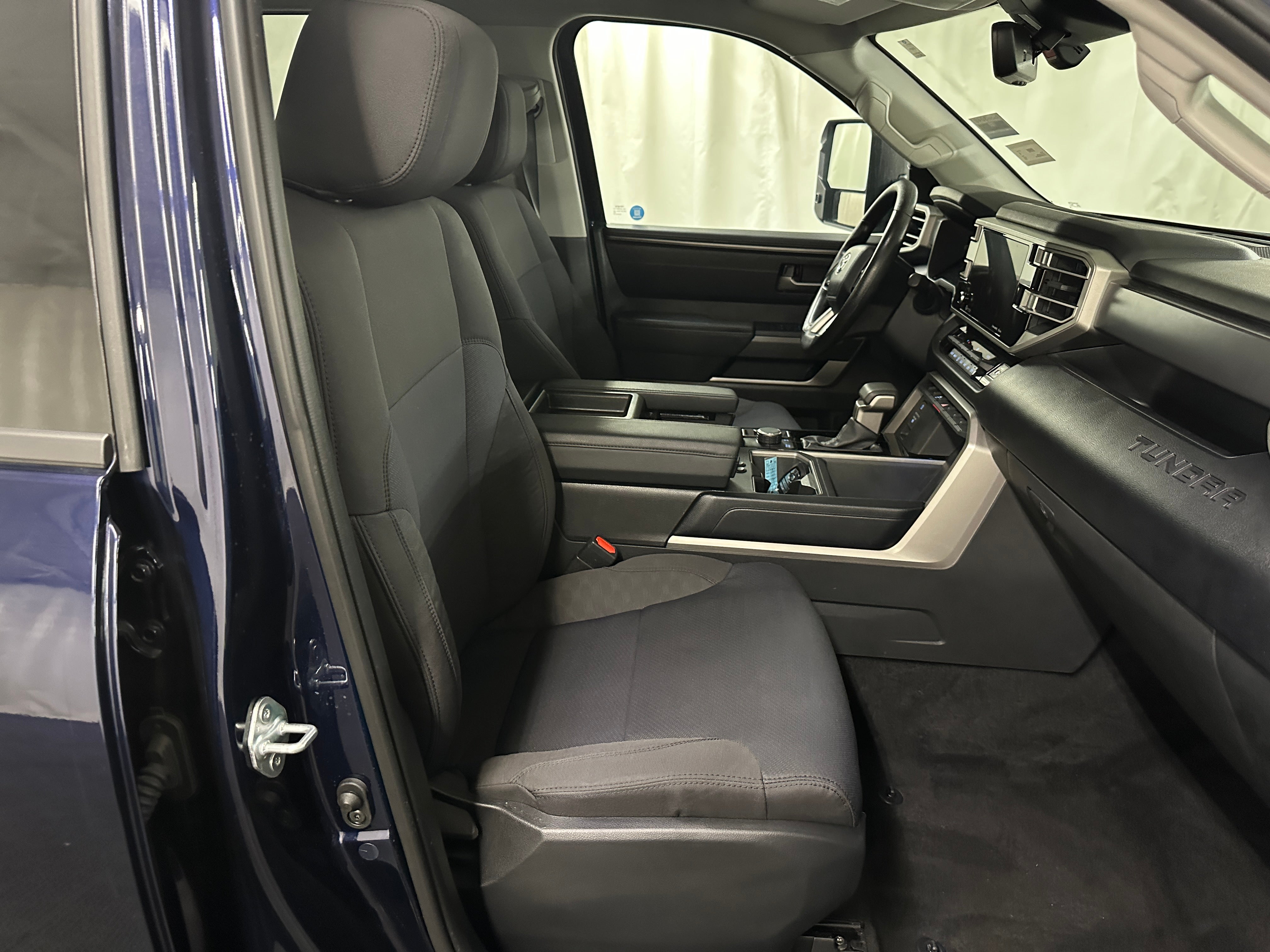 2022 Toyota Tundra SR5 2