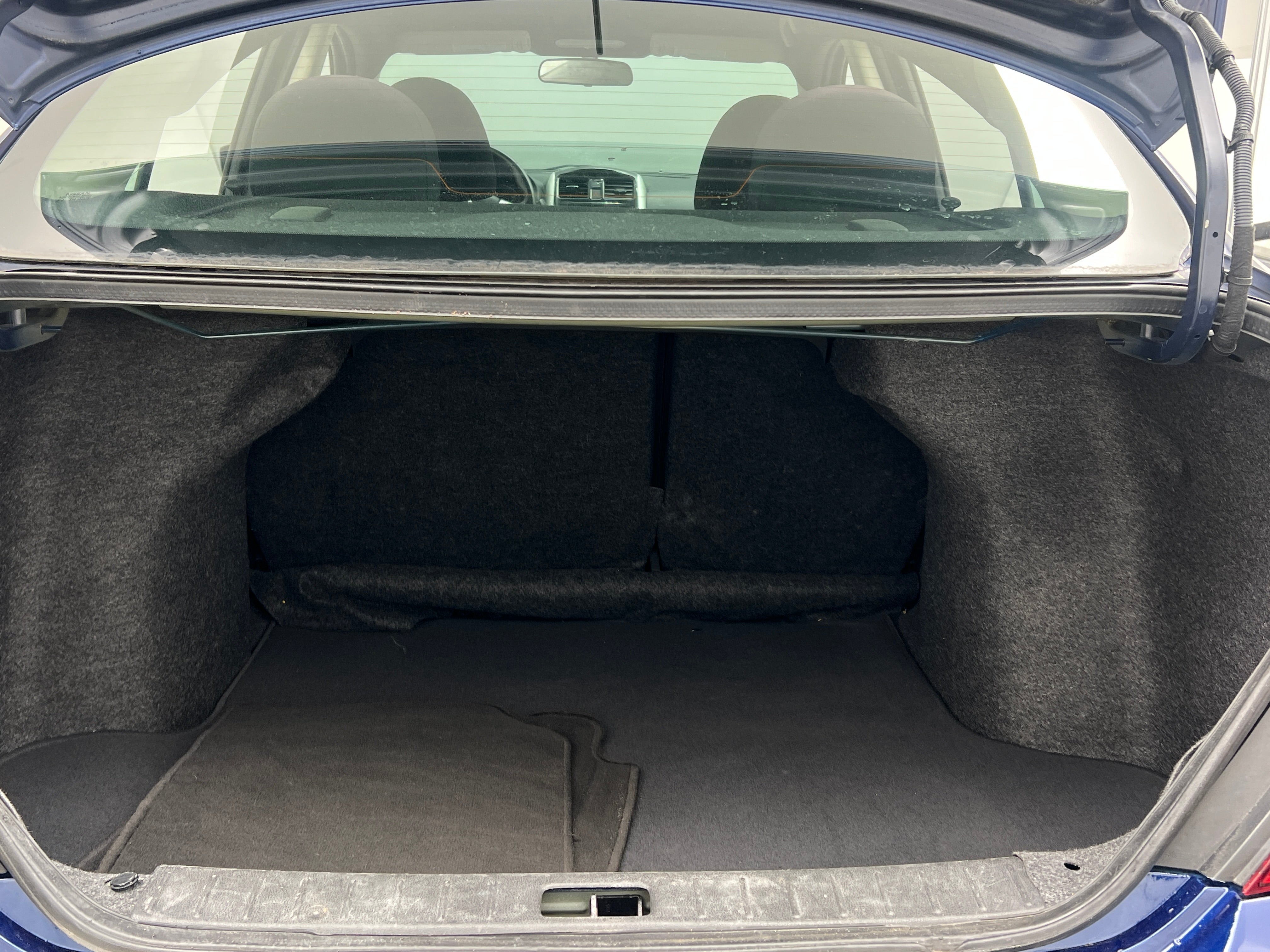 2018 Nissan Versa SV 7