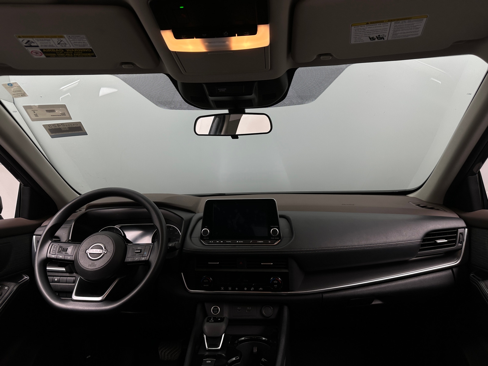 Thumbnail: 2023 Nissan Rogue - 3