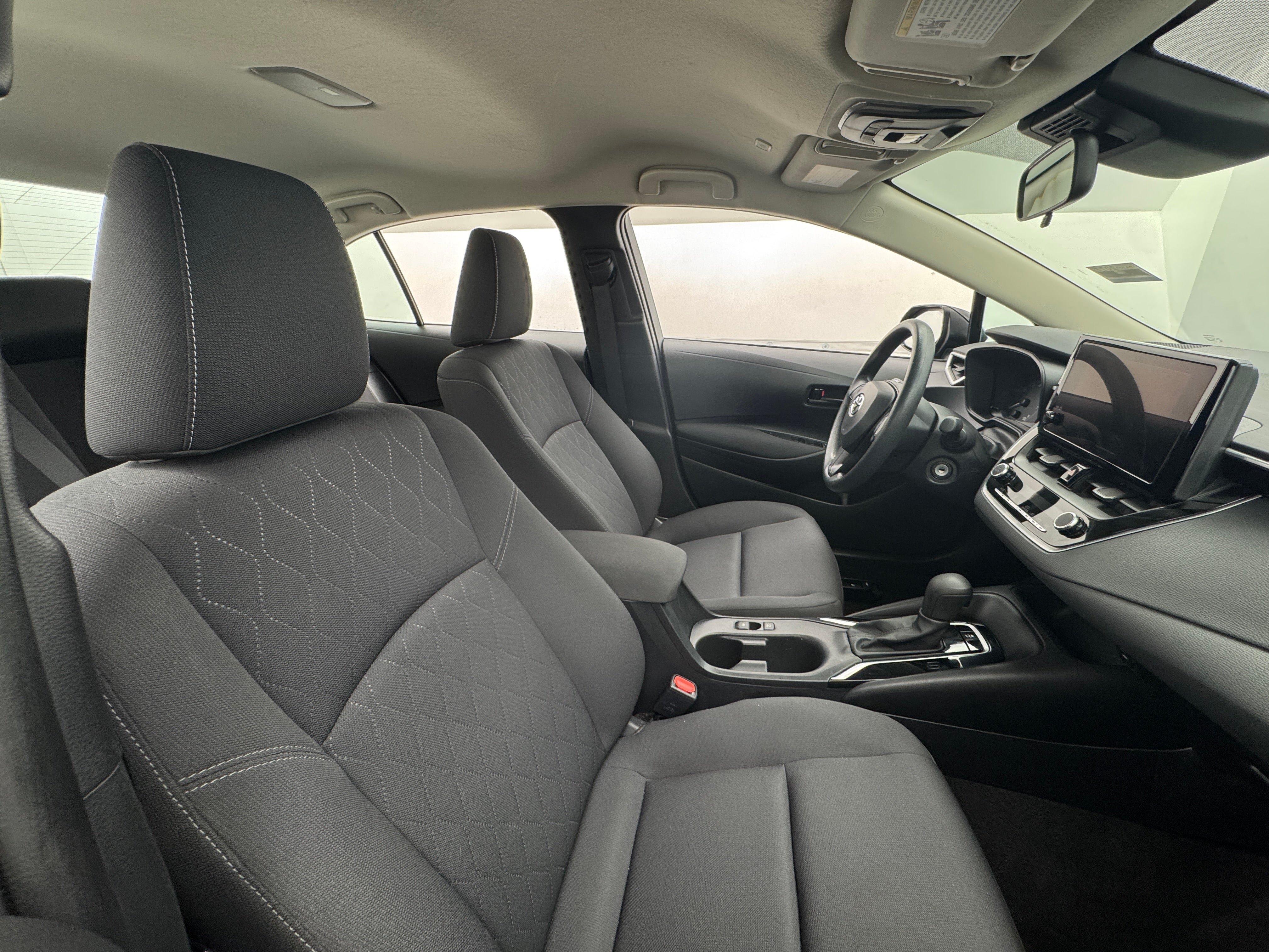 2024 Toyota Corolla LE 2