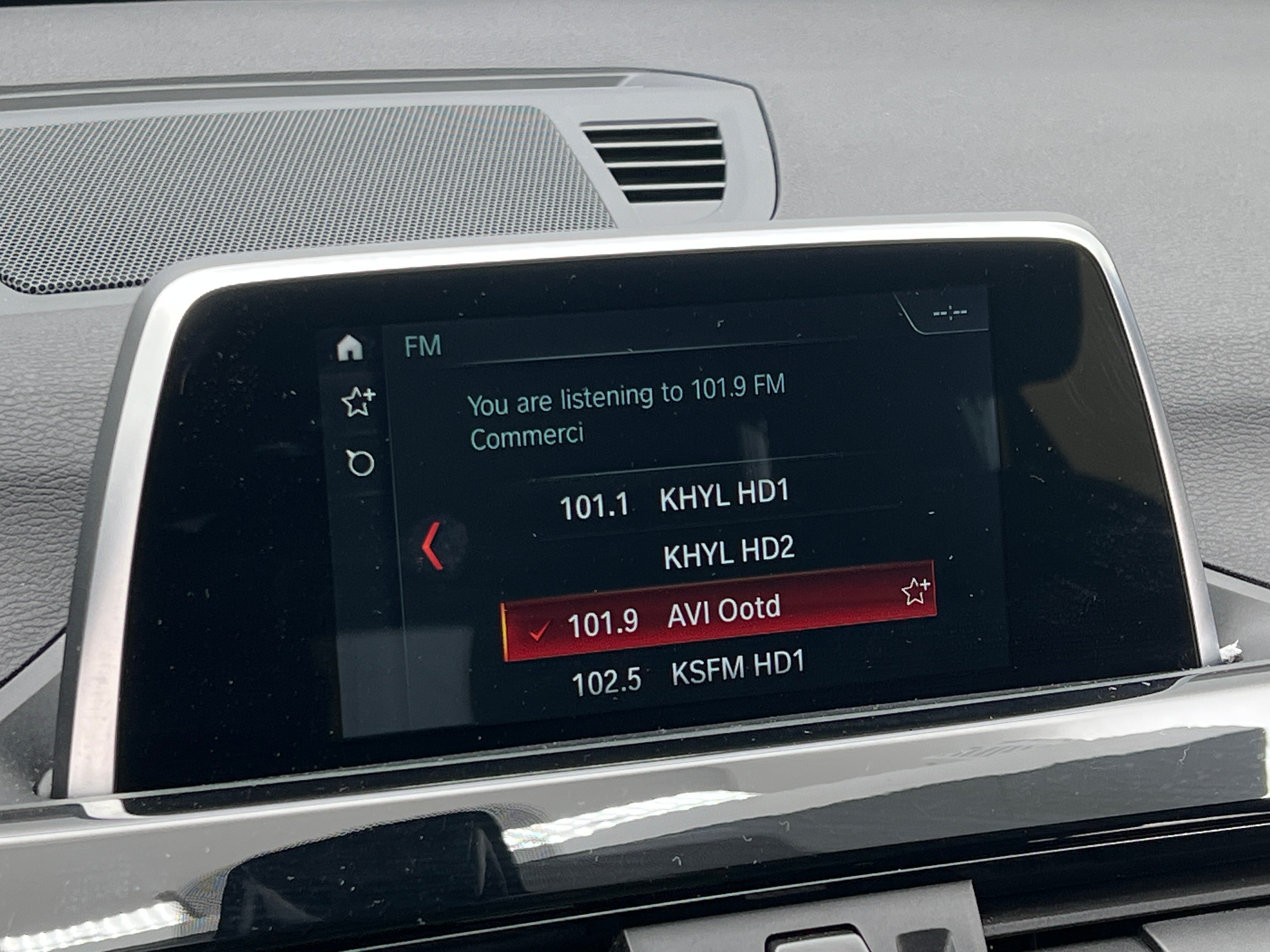 2019 BMW X1 sDrive28i 4