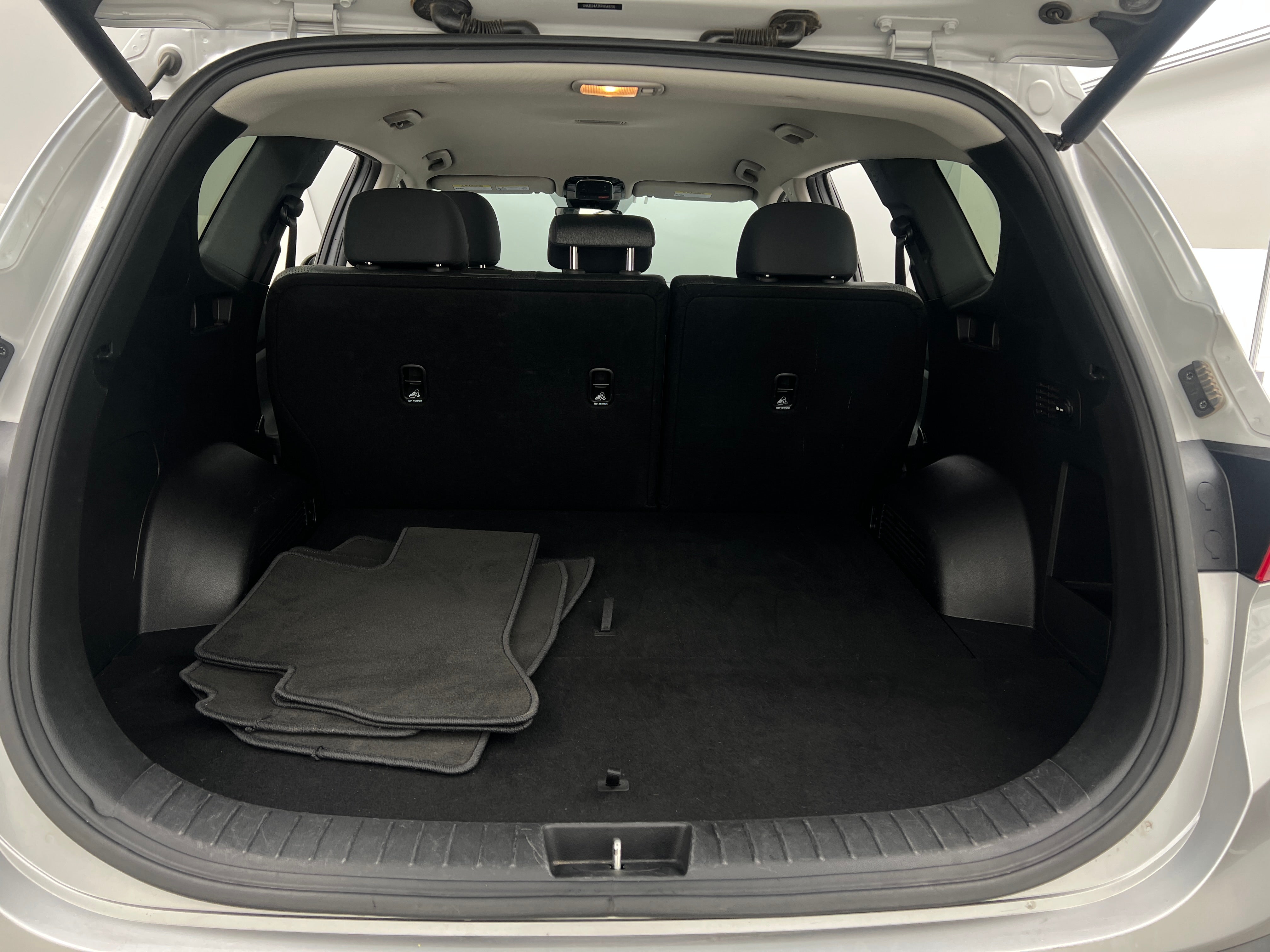 2023 Hyundai Santa Fe SEL 7