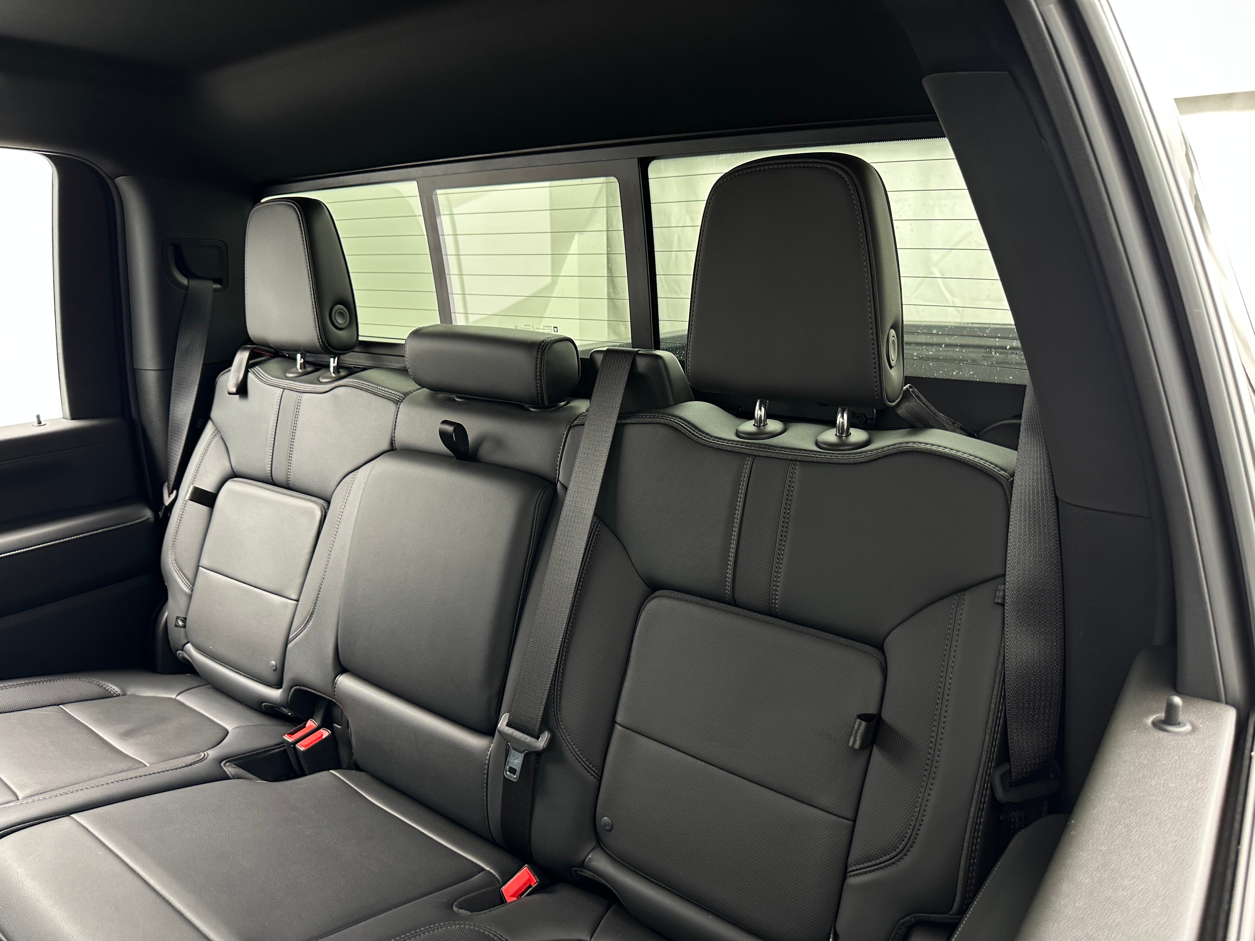 2023 Chevrolet Silverado 3500 High Country 5