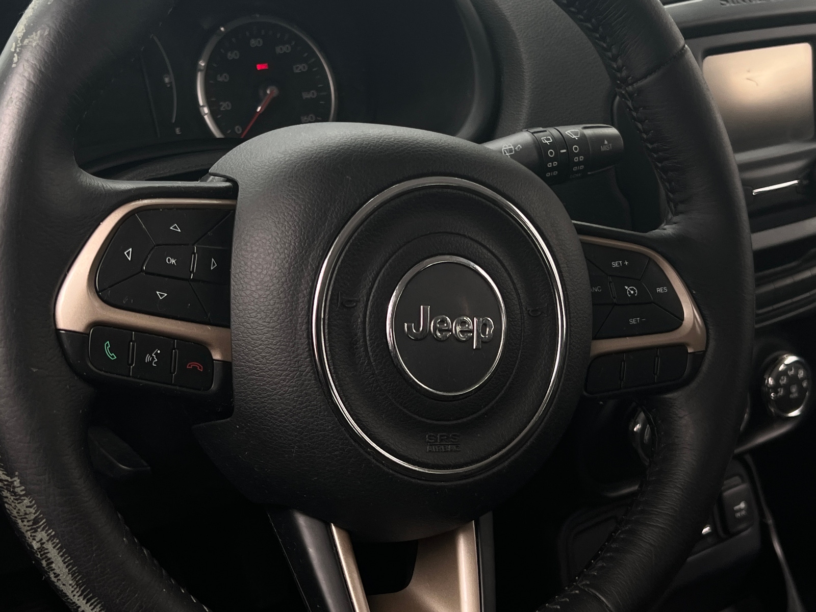 Thumbnail: 2015 Jeep Renegade - 5