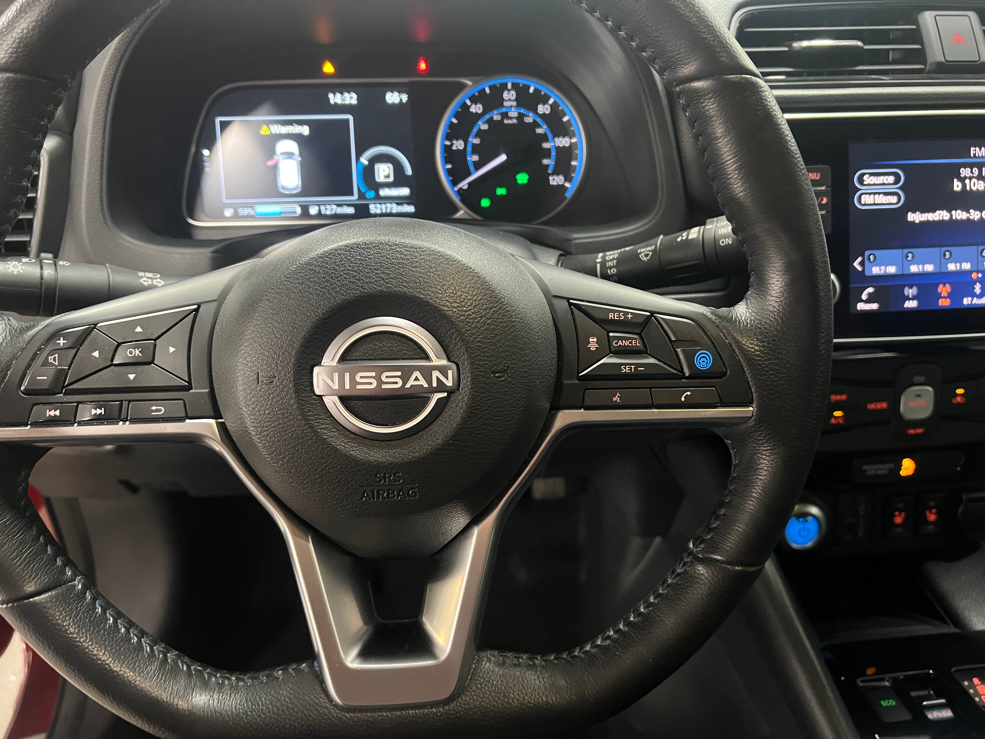 2023 Nissan Leaf SV Plus 5