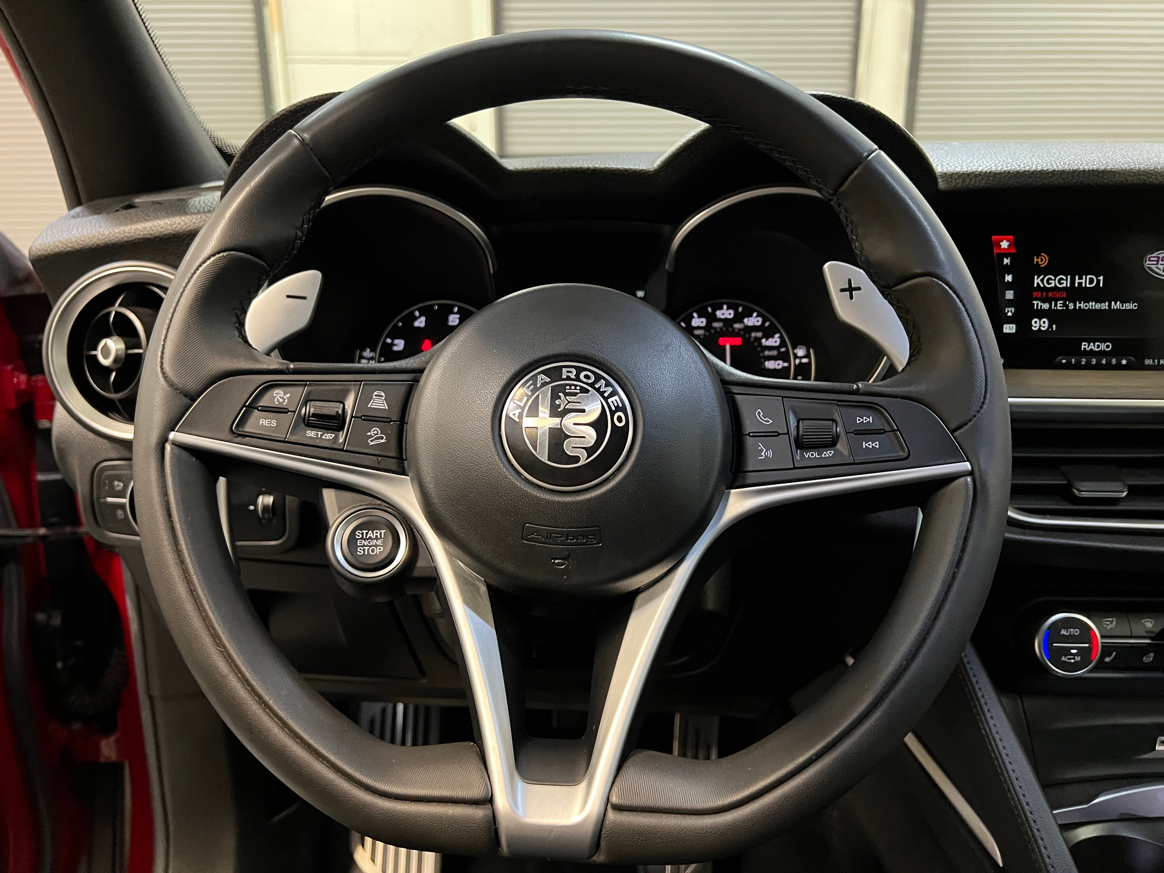 2018 Alfa Romeo Stelvio Ti Sport 4