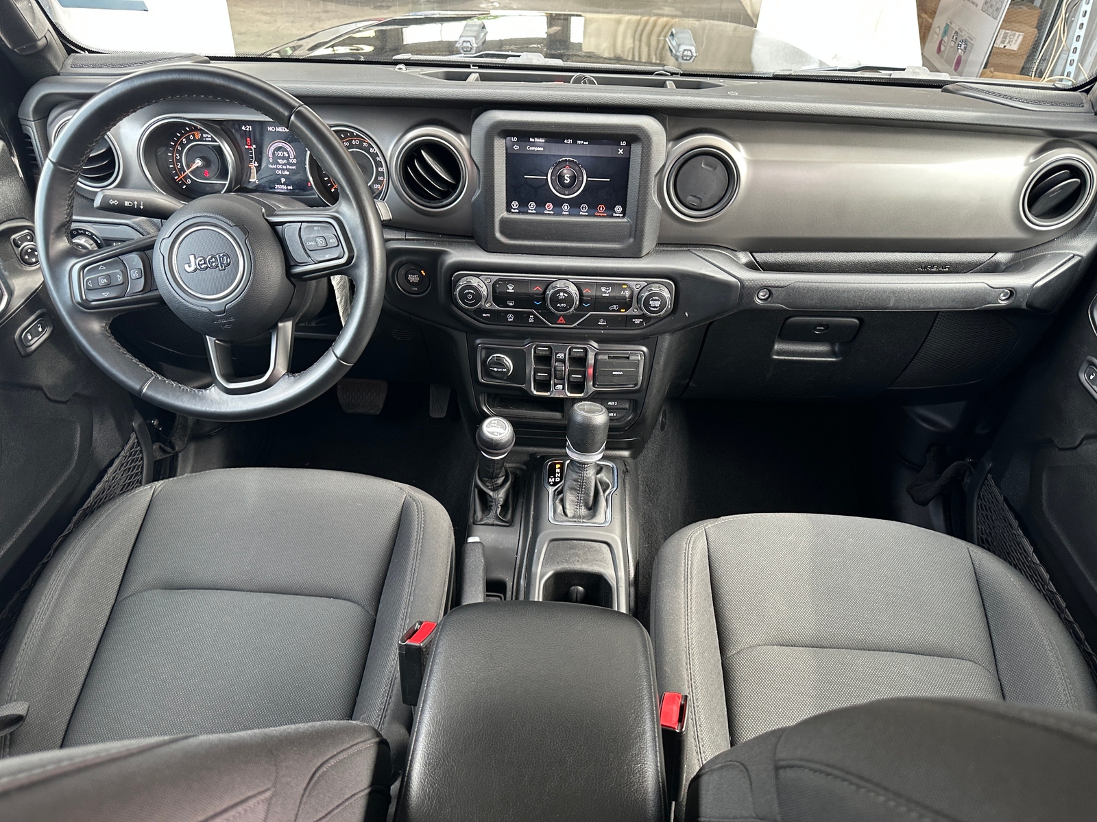 Thumbnail: 2022 Jeep Gladiator - 3