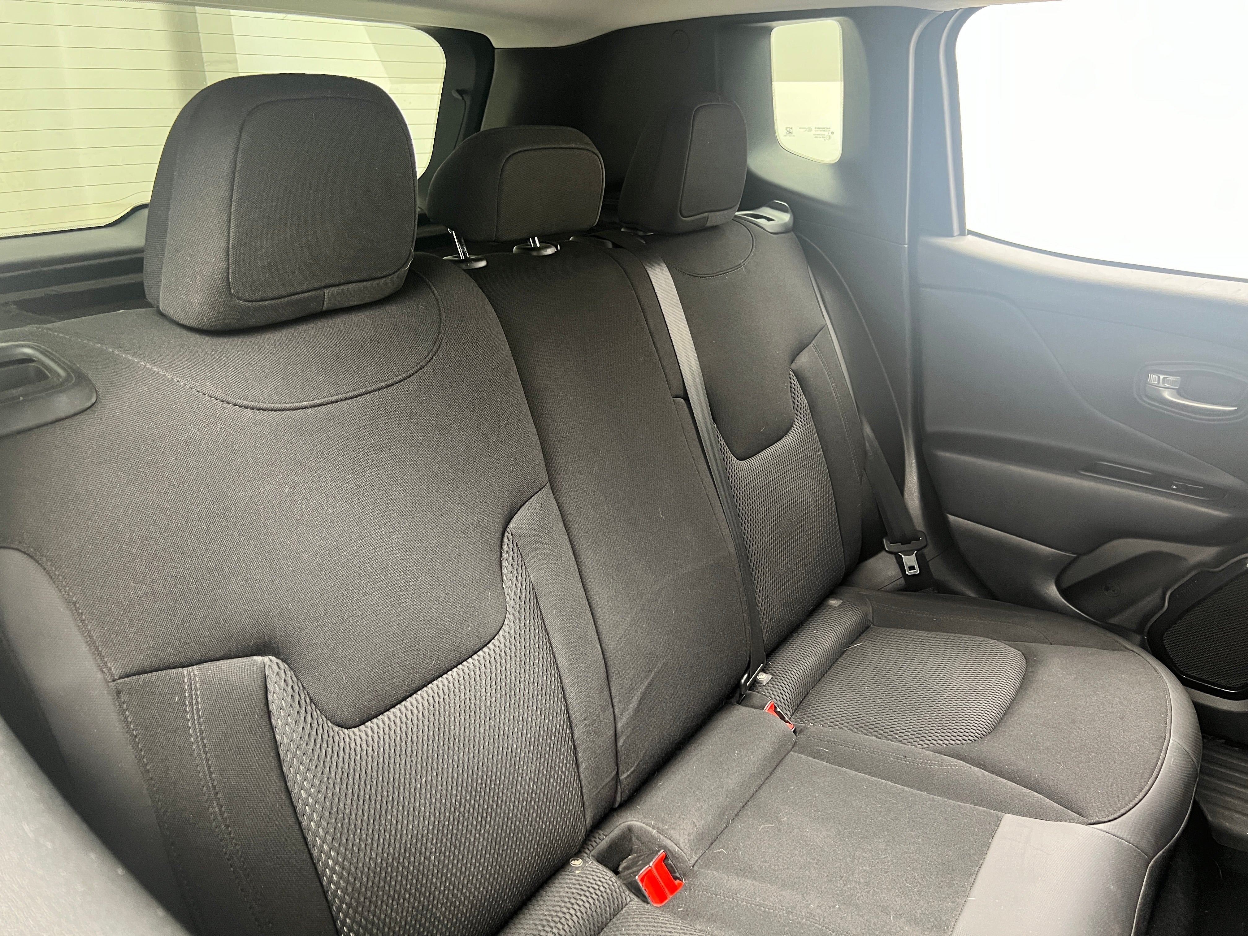 2018 Jeep Renegade Altitude 6