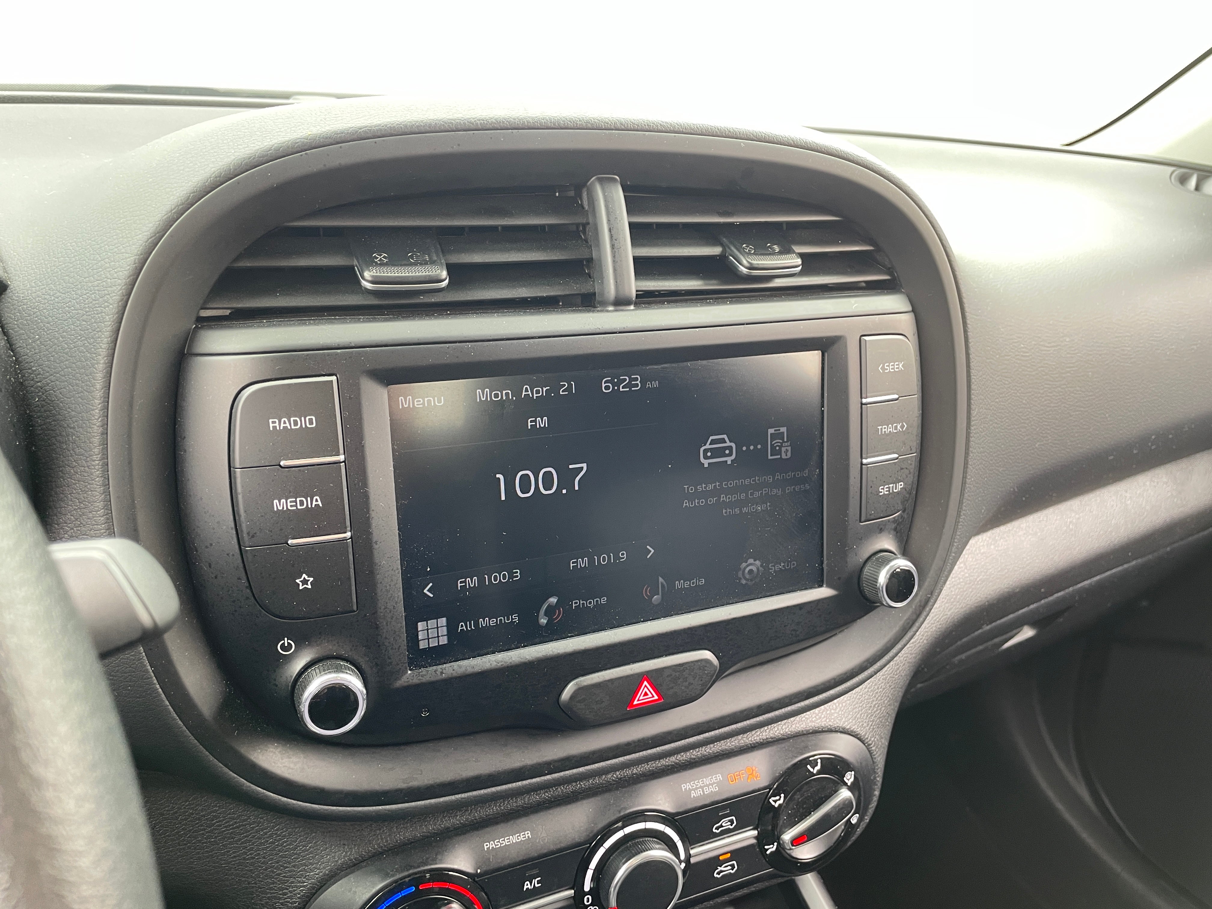 2024 Kia Soul LX 4